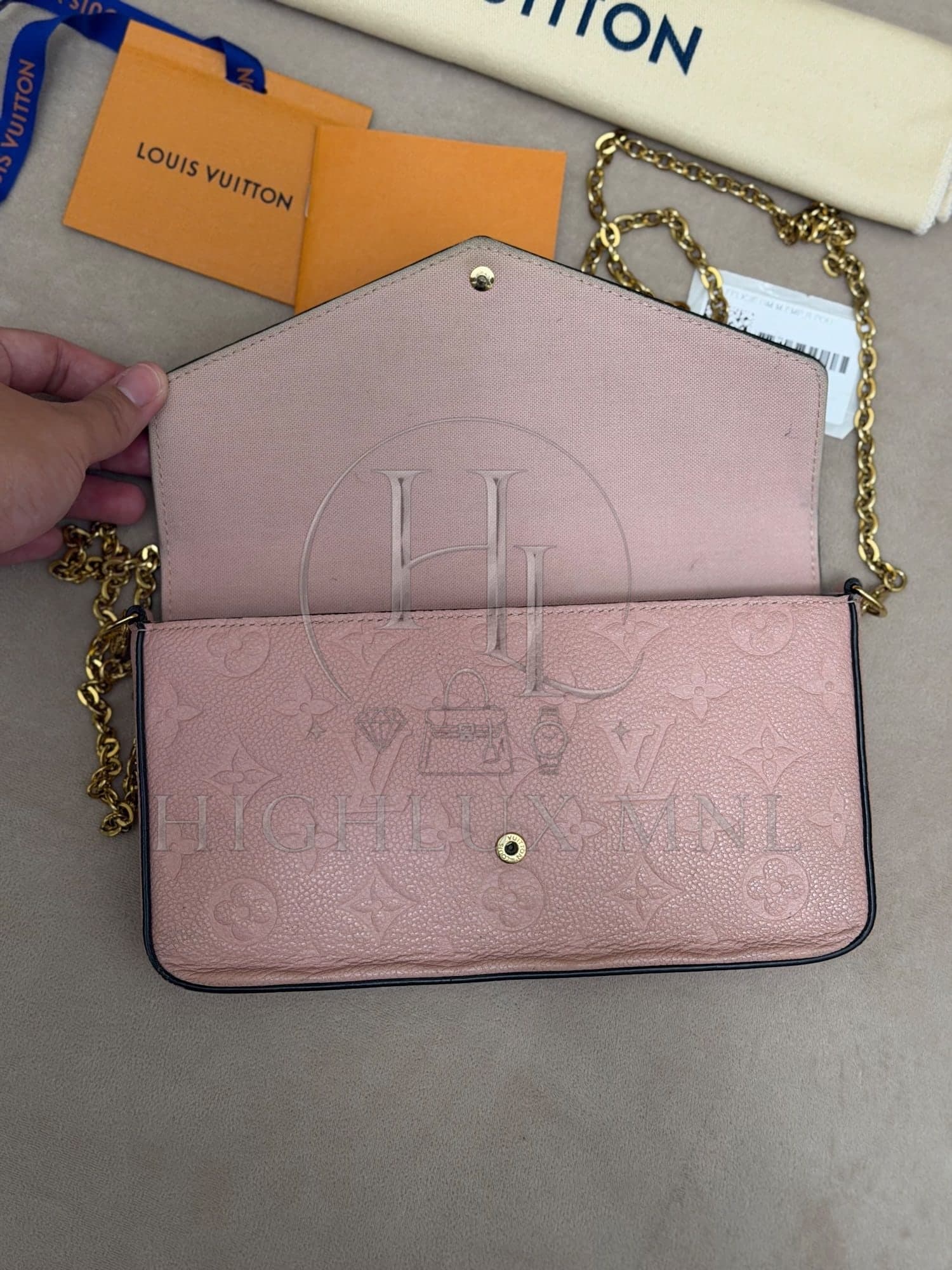 Louis Vuitton Empriente Pochette Felicie in Rose — photo 8