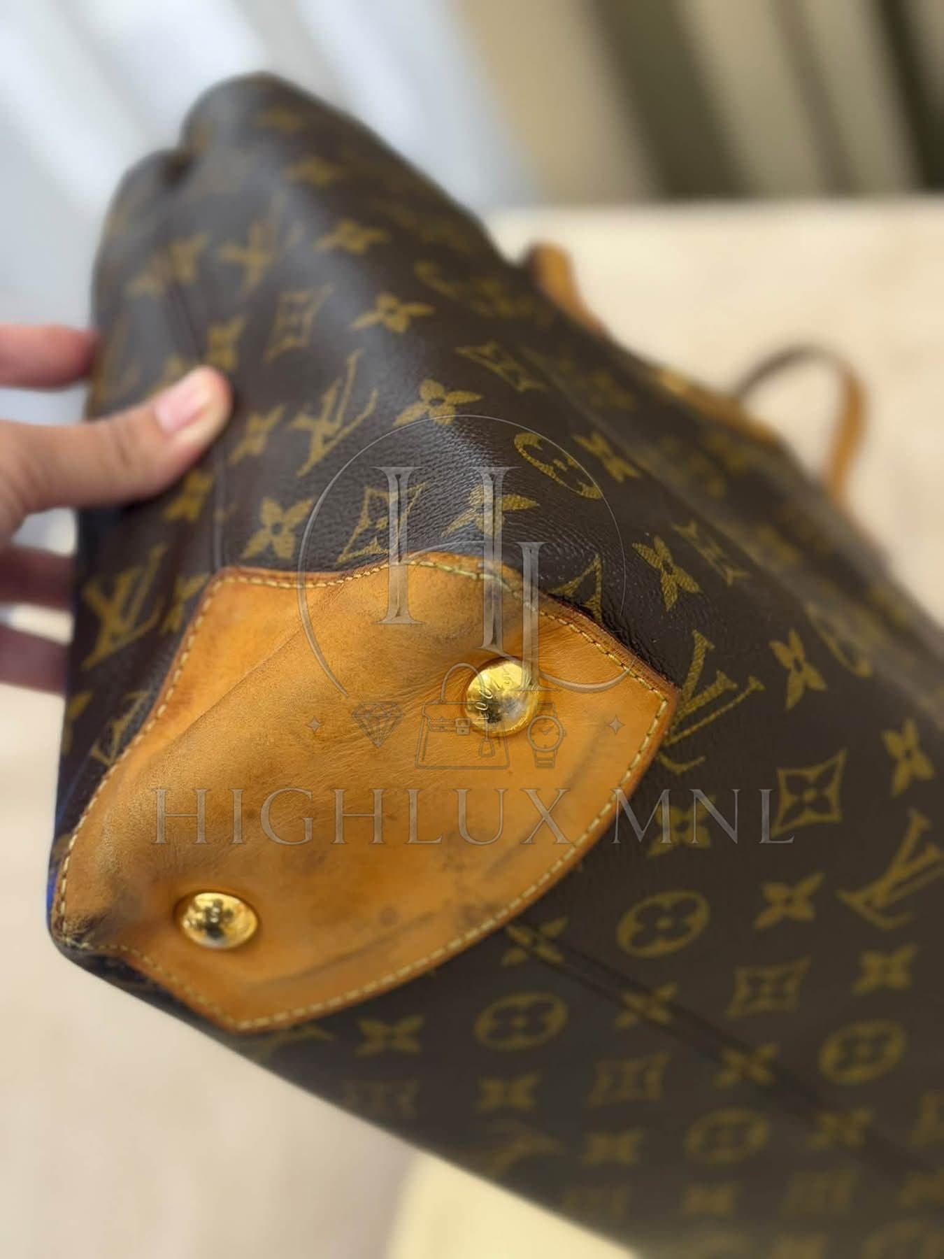 Louis Vuitton Monogram Wilshire MM Tote Bag — photo 5