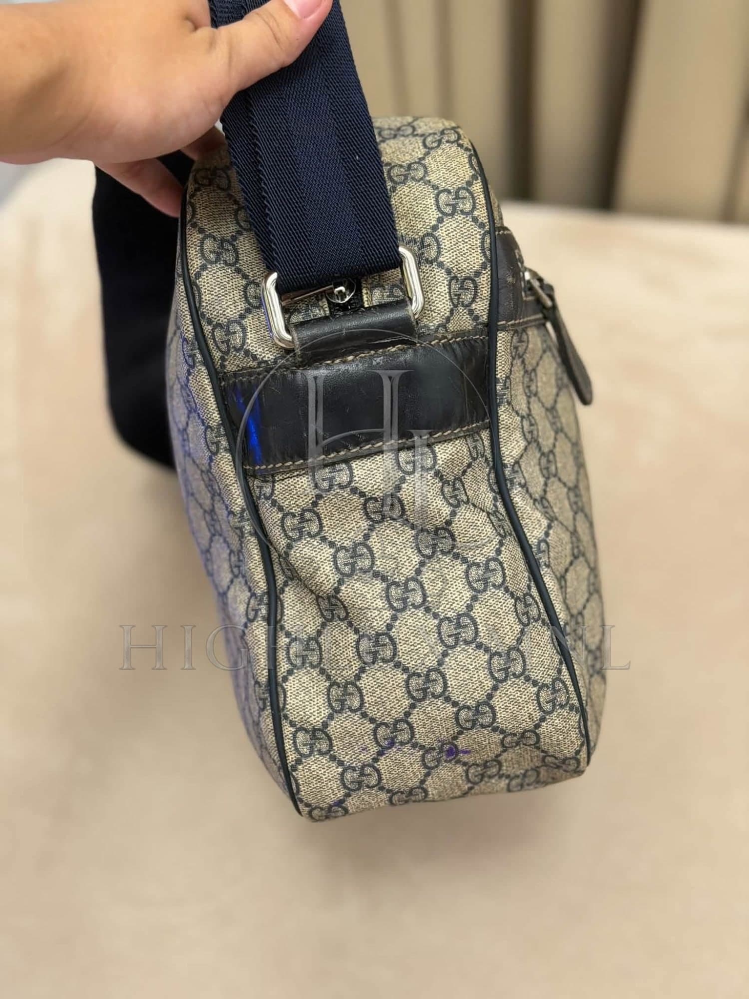 Gucci GG Supreme Reporters Bag — photo 4