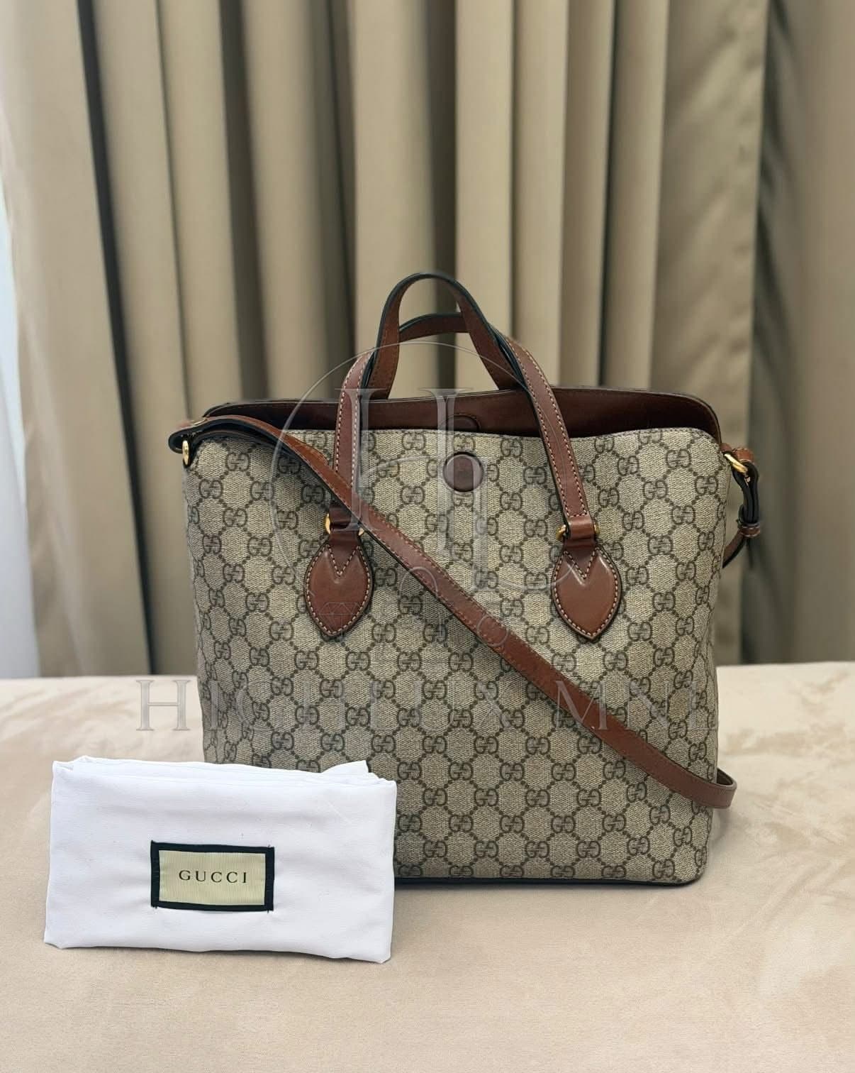 Gucci GG Supreme Tote Bag