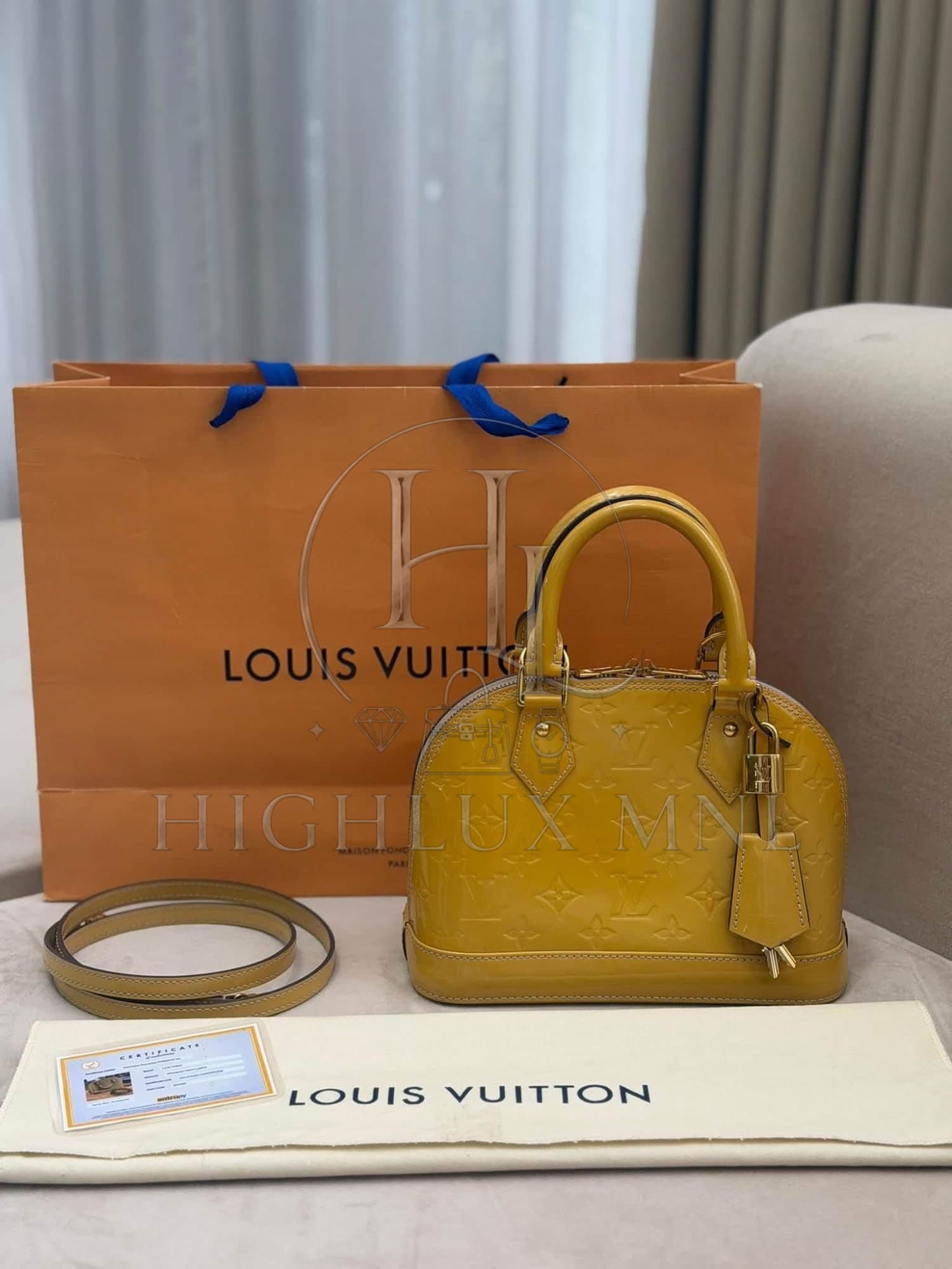 Louis Vuitton Alma BB Monogram Vernis