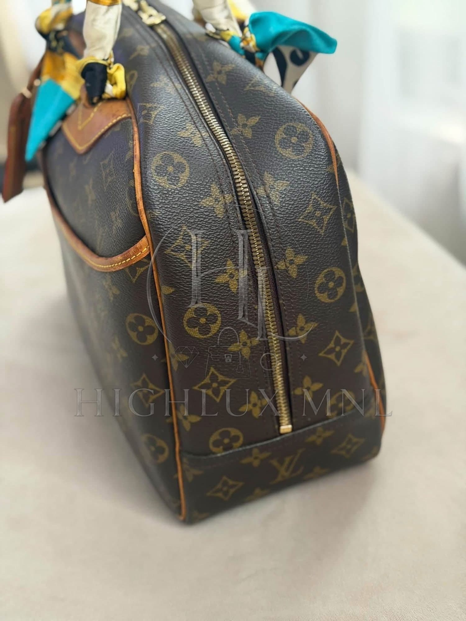 Louis Vuitton Monogram Deauville Bag — photo 4