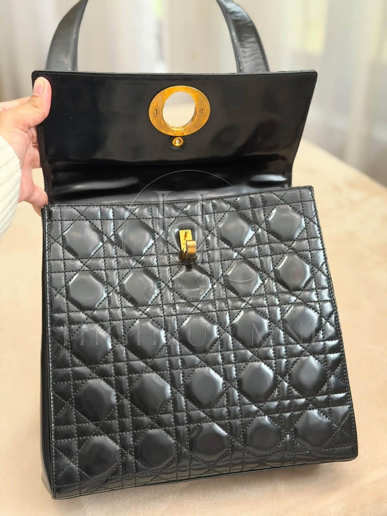 Dior Cannage Patent Shoulder Bag — photo 10