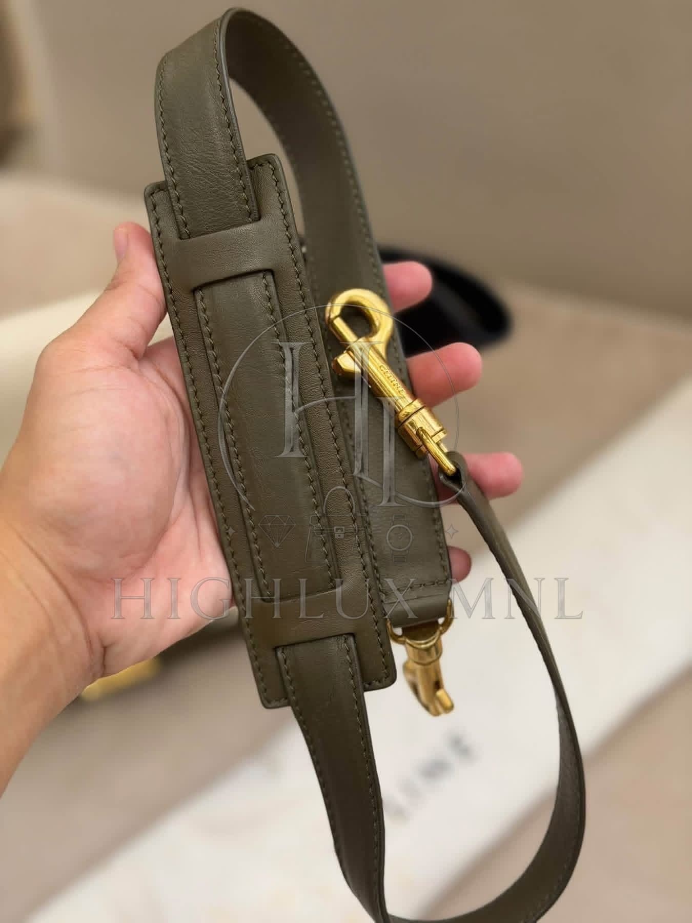 Celine Medium Trapeze Bag — photo 12