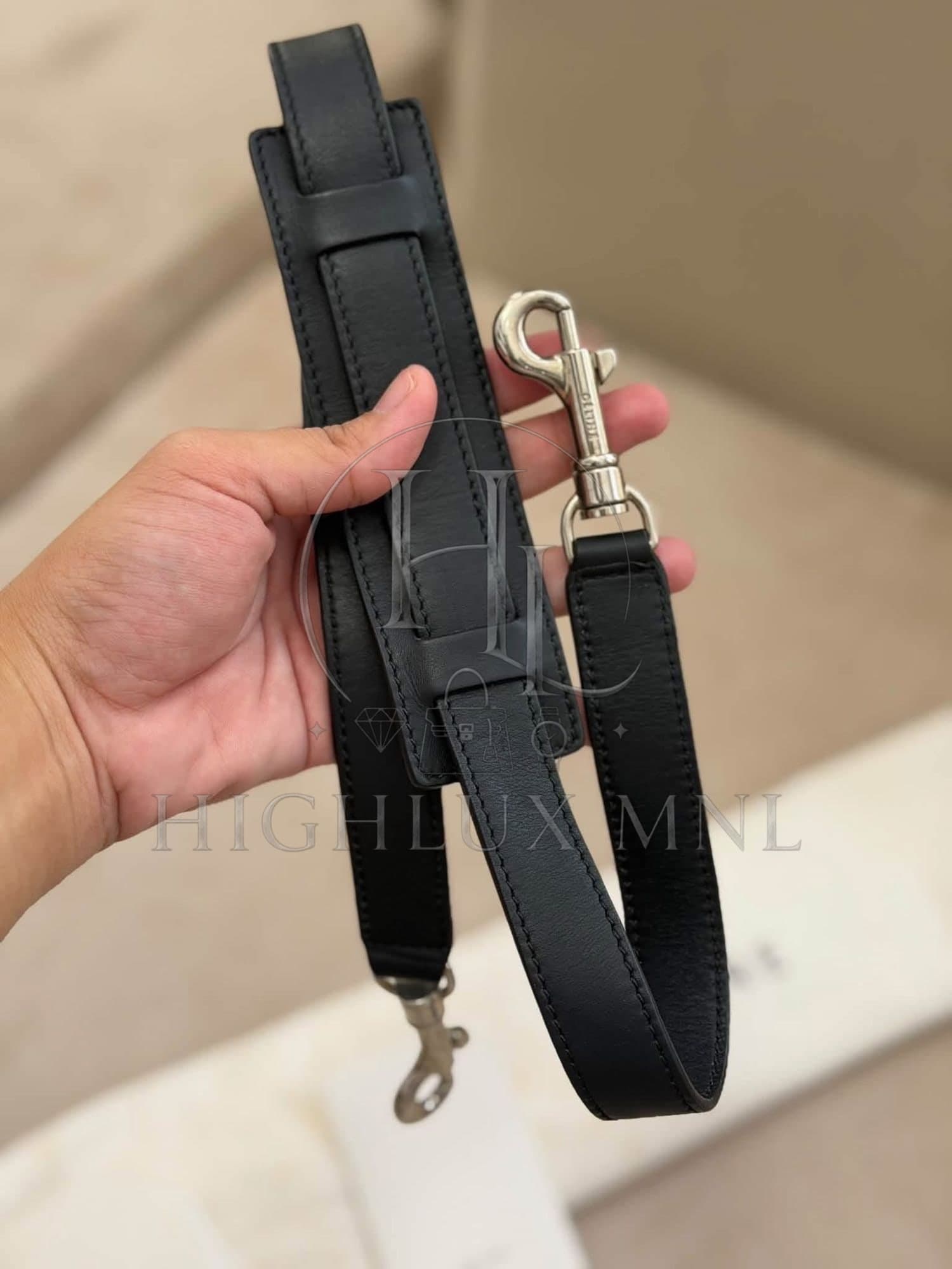 Celine Medium Trapeze Bag — photo 13