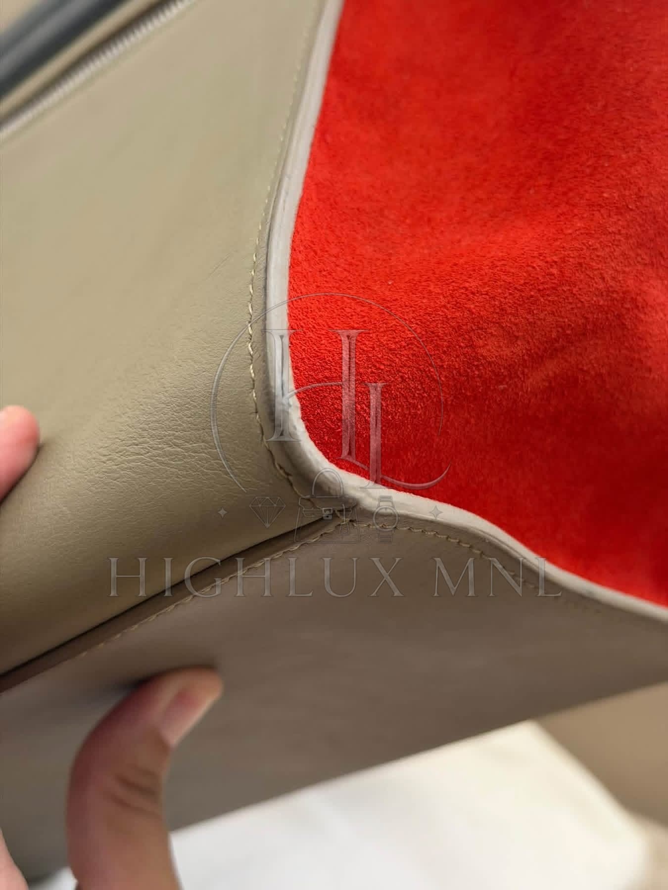 Celine Medium Trapeze Bag — photo 8