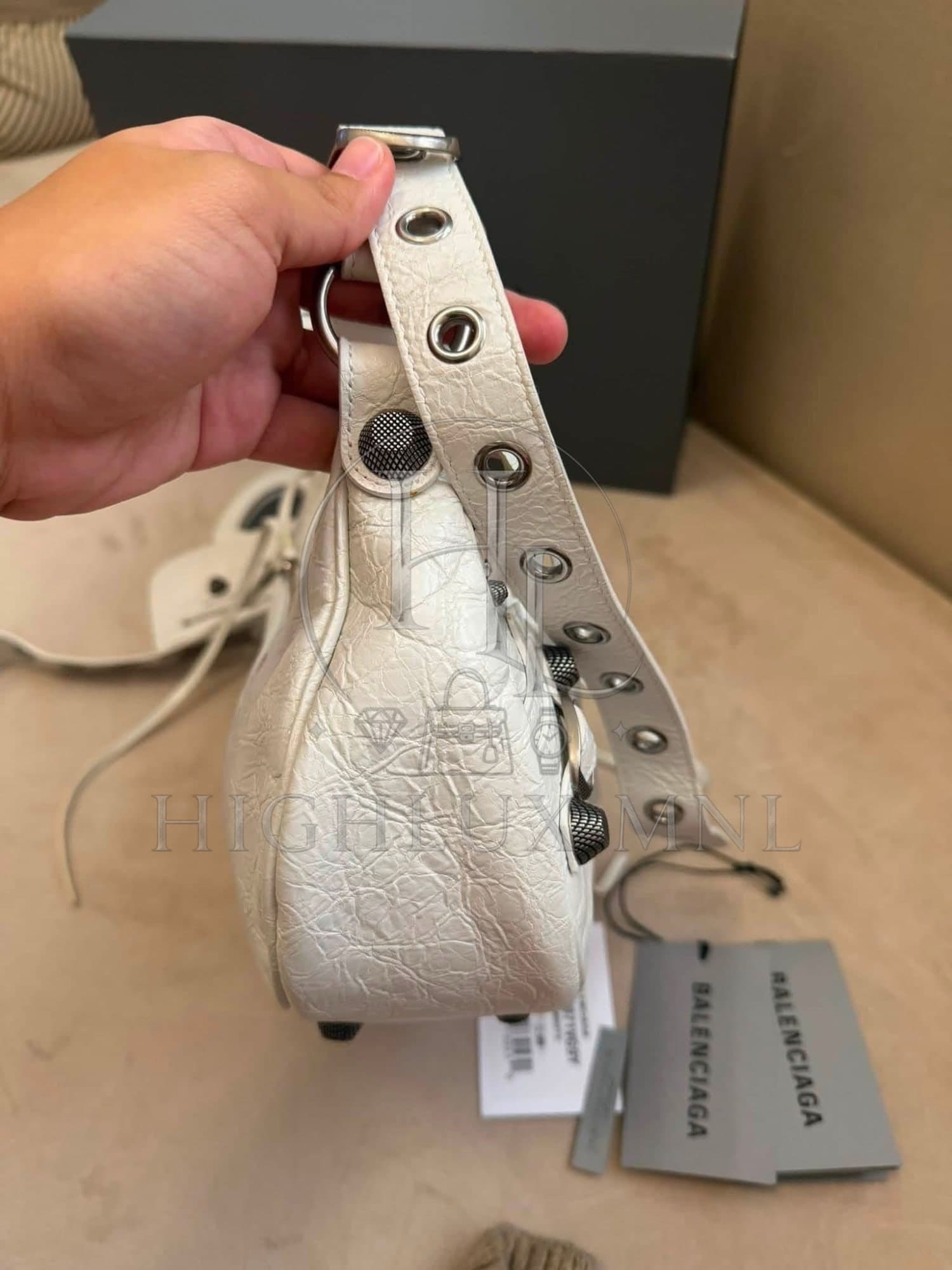 Balenciaga Le Cagole in Small Size — photo 4