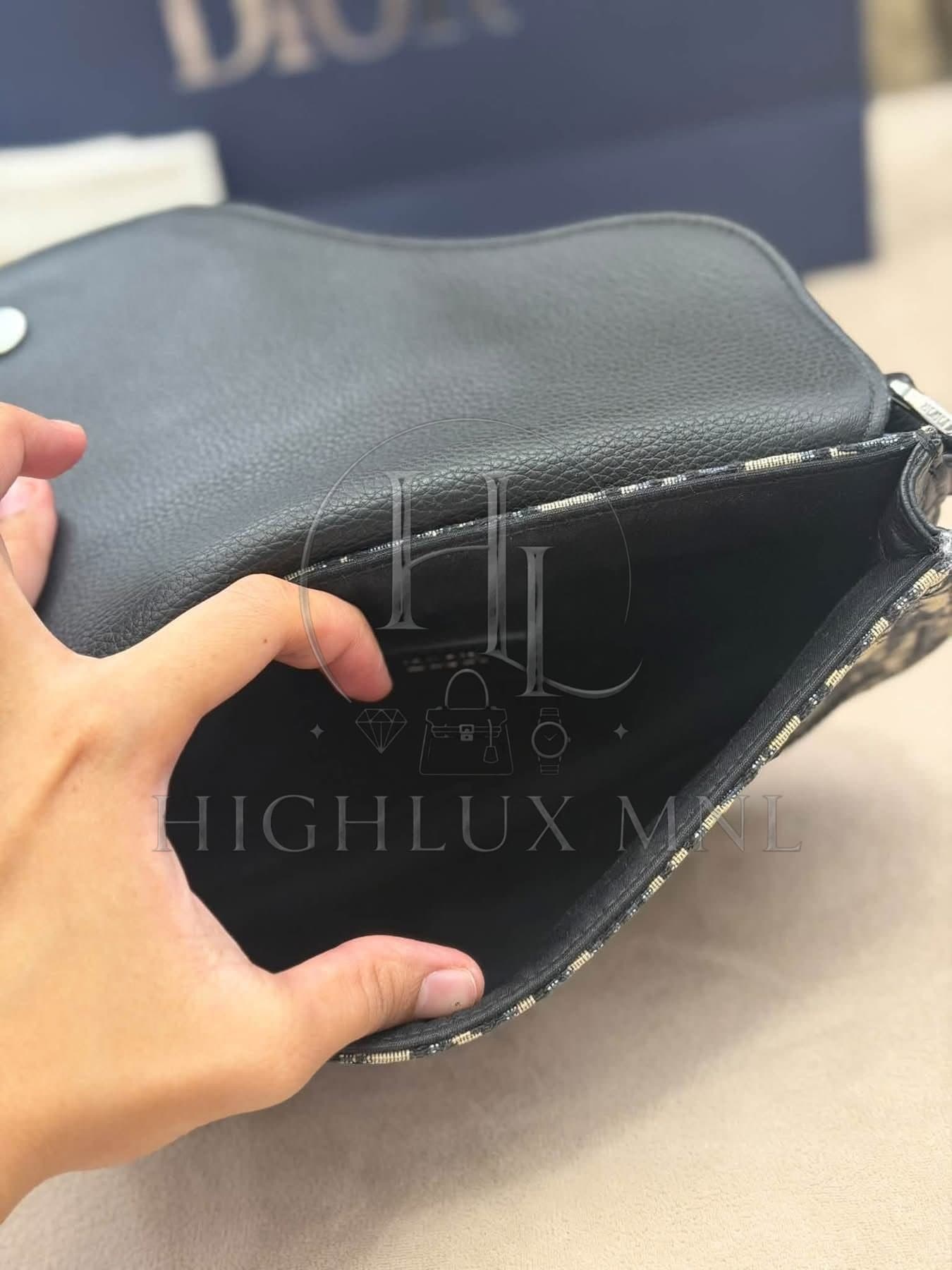Dior Saddle Messenger Bag — photo 11