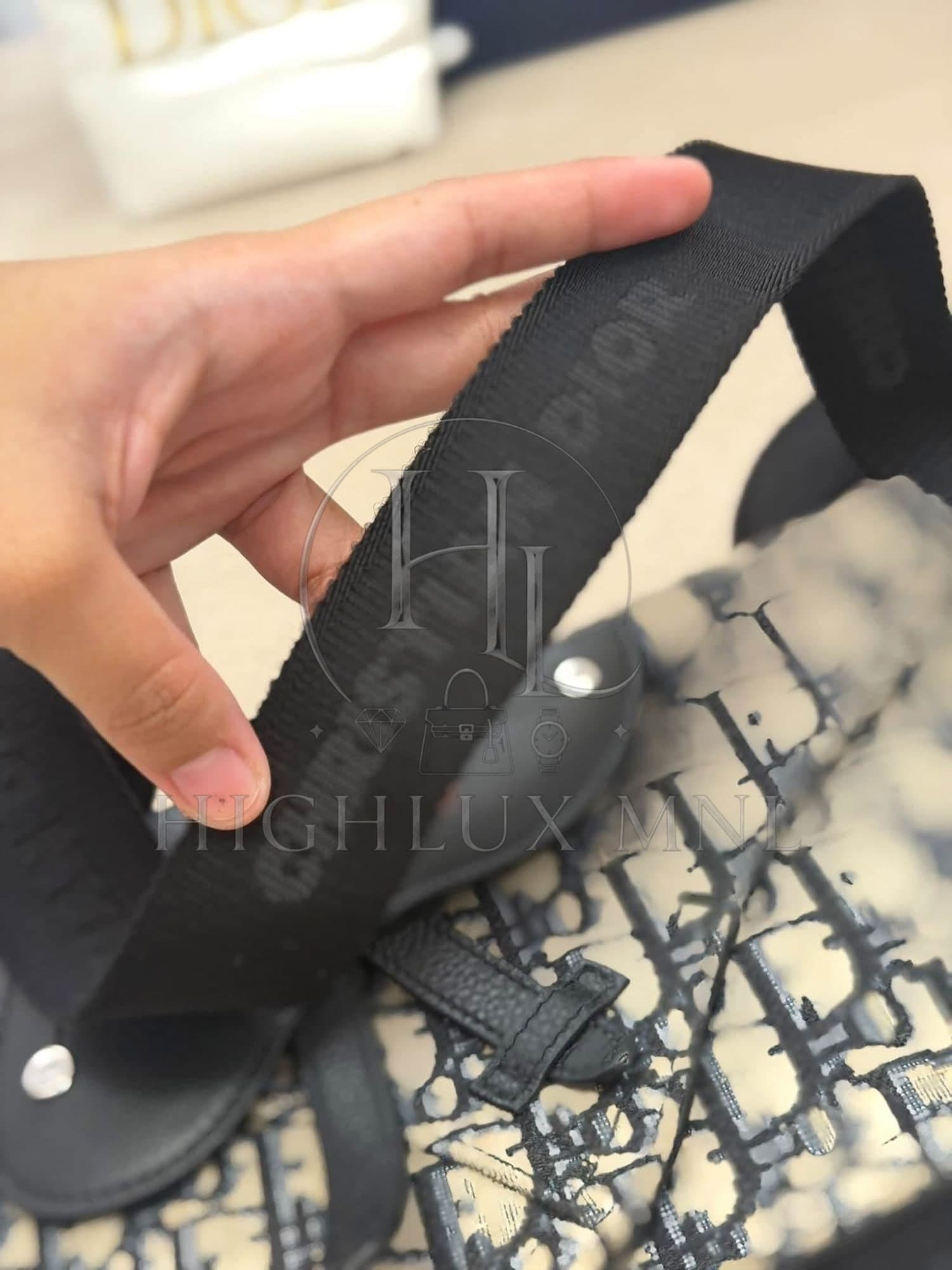Dior Saddle Messenger Bag — photo 14