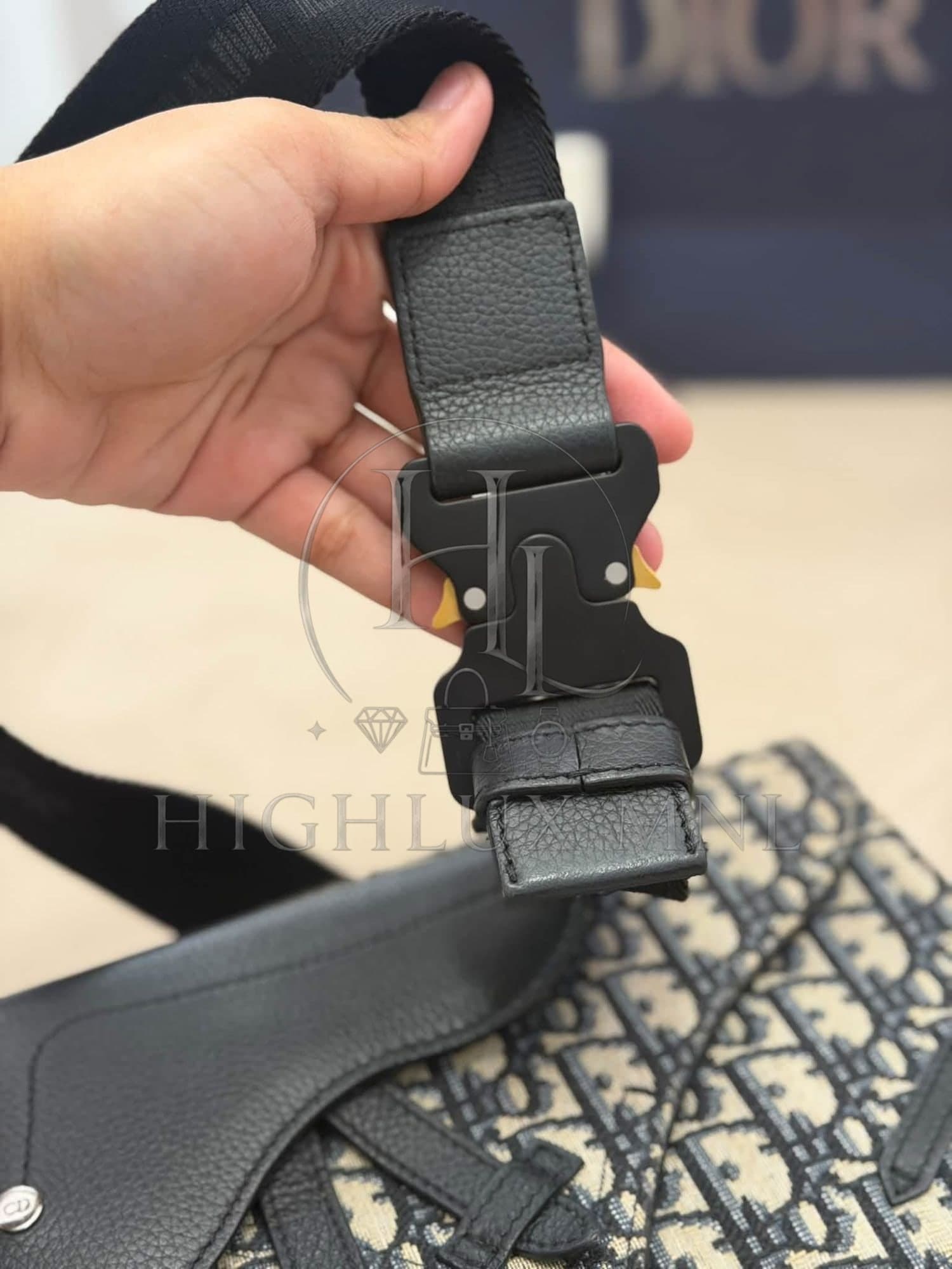Dior Saddle Messenger Bag — photo 13