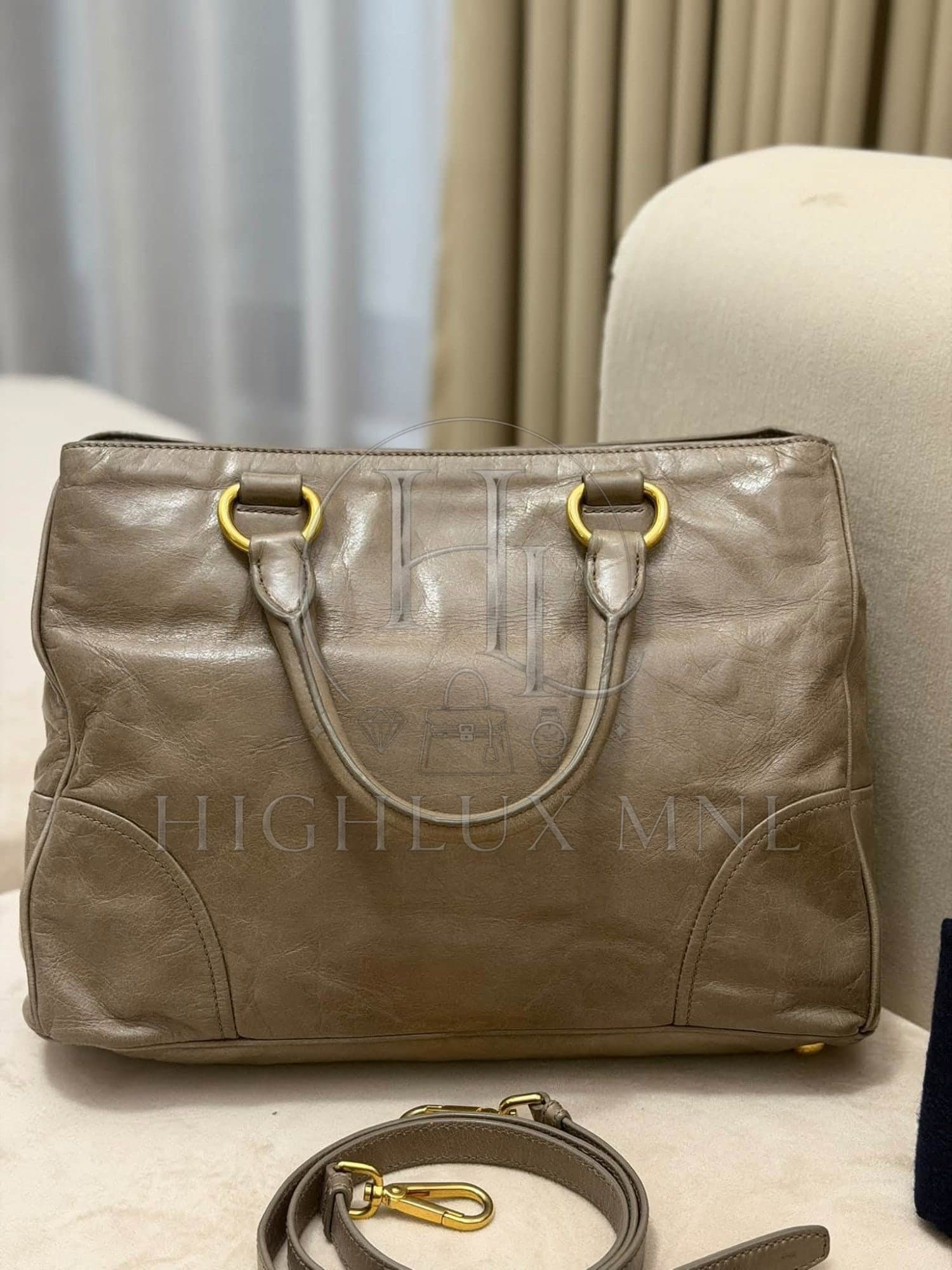 Prada Vitello Shine Satchel Bag — photo 2