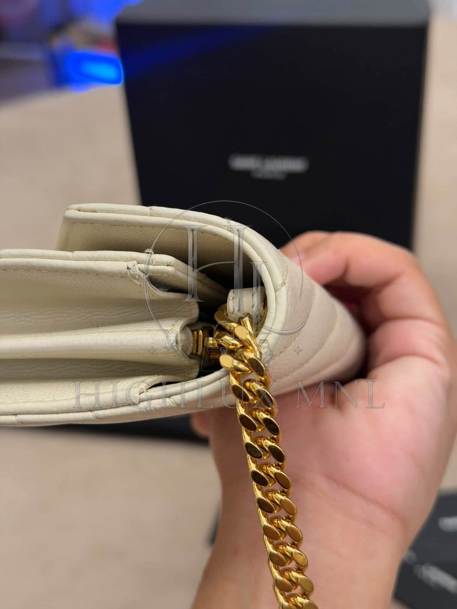 Saint Laurent Cassandre WOC — photo 5