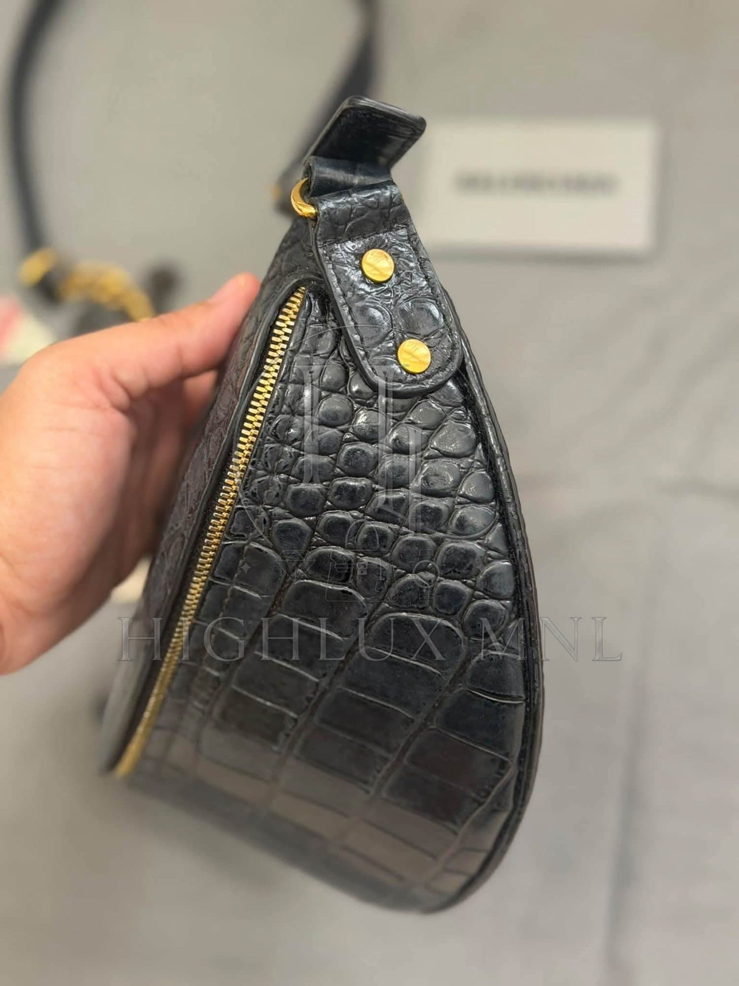 Balenciaga Souvenier Croc-Embossed — photo 2