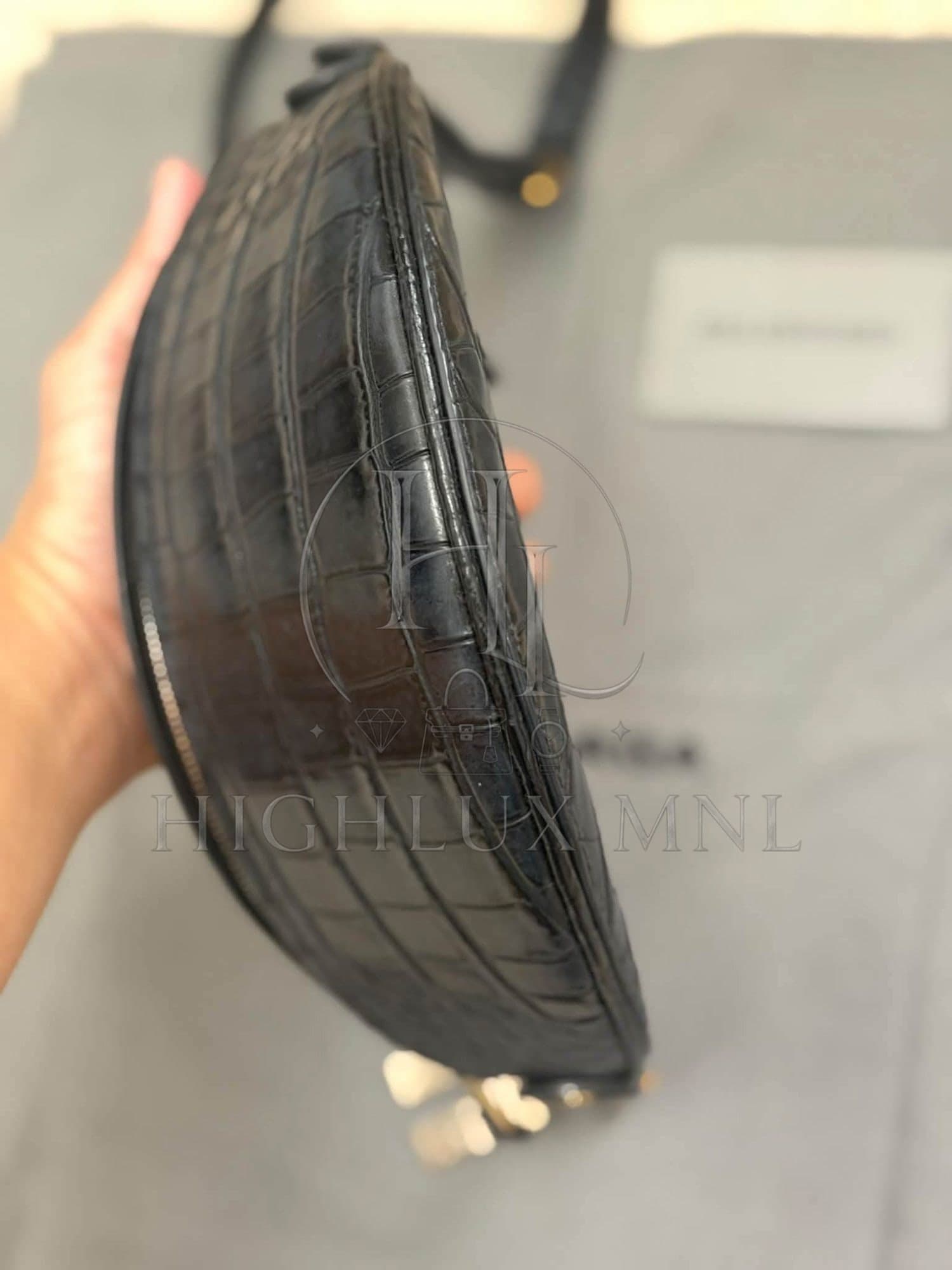 Balenciaga Souvenier Croc-Embossed — photo 3