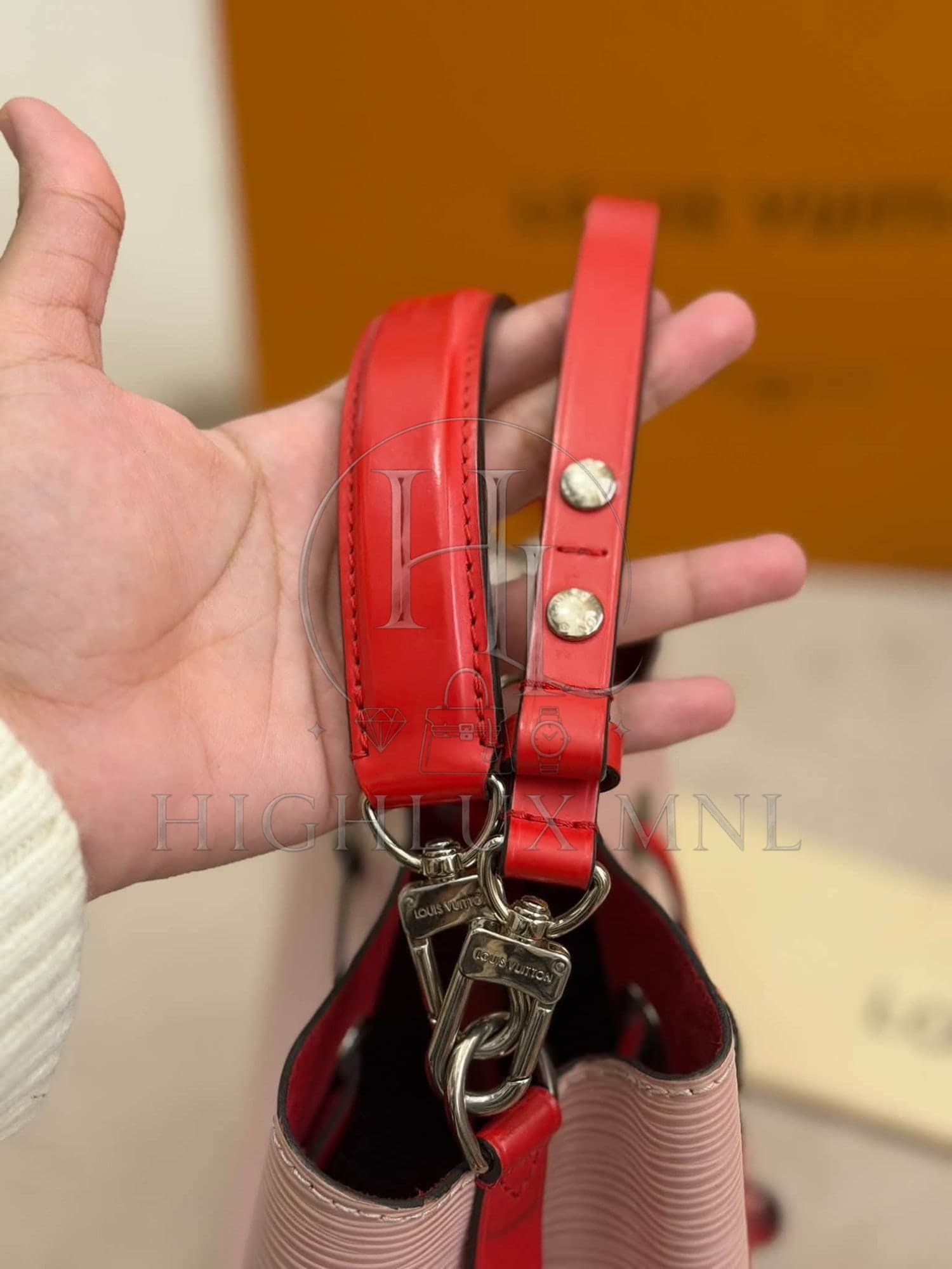 Louis Vuitton Epi NeoNoe BB size — photo 7
