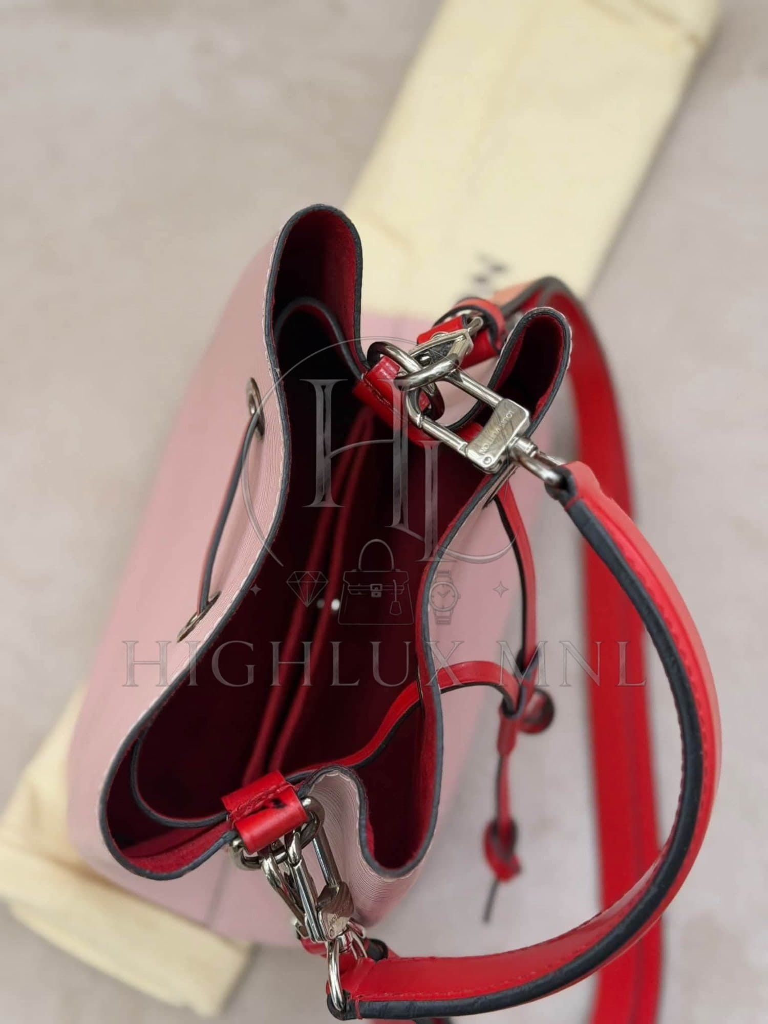 Louis Vuitton Epi NeoNoe BB size — photo 5