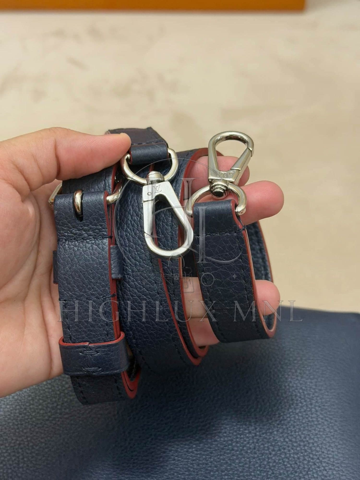 Louis Vuitton Lock Me Two-way Bag — photo 12