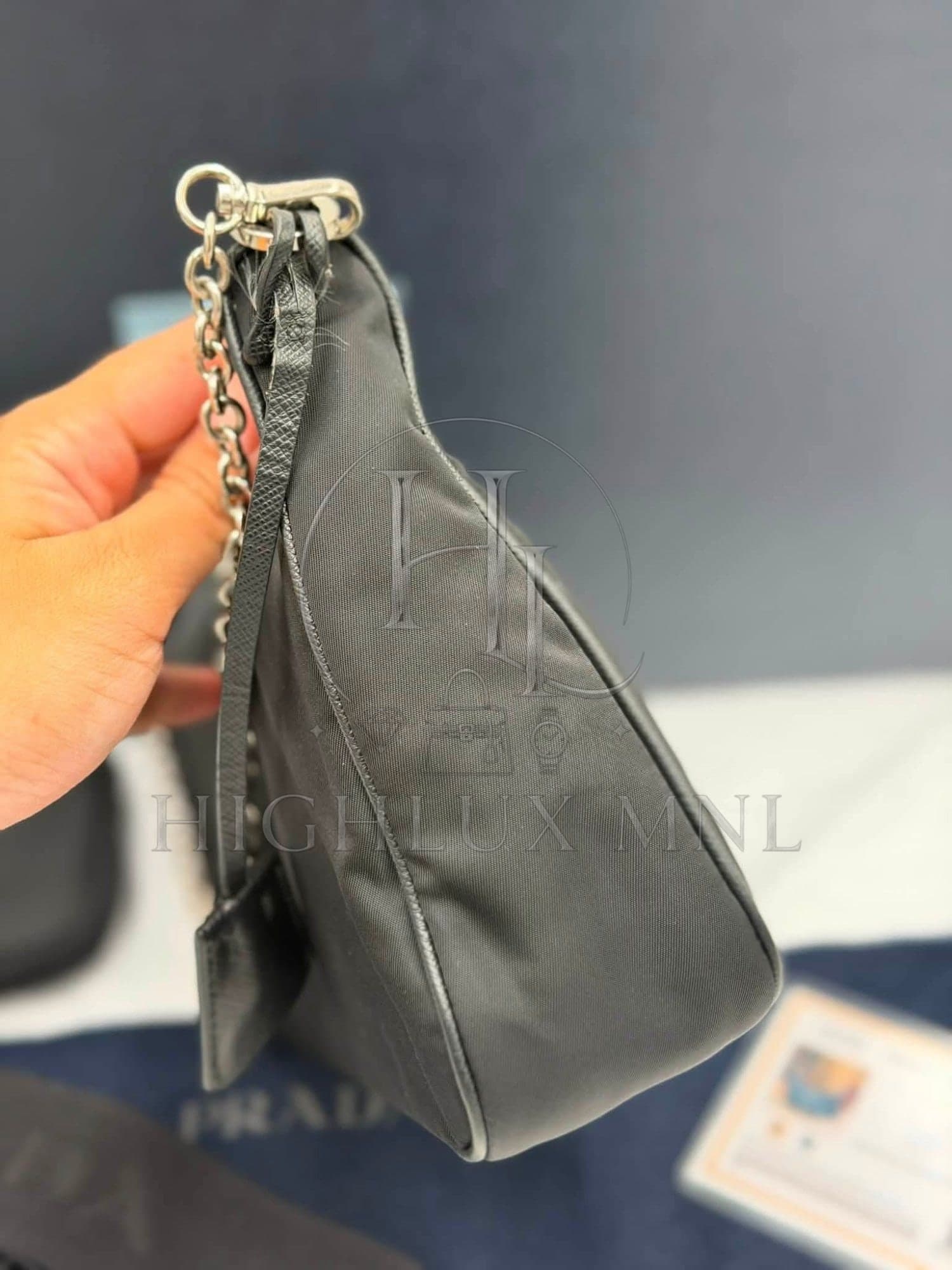 Prada Re-Edition 2005 Multipochette in Beige color — photo 3
