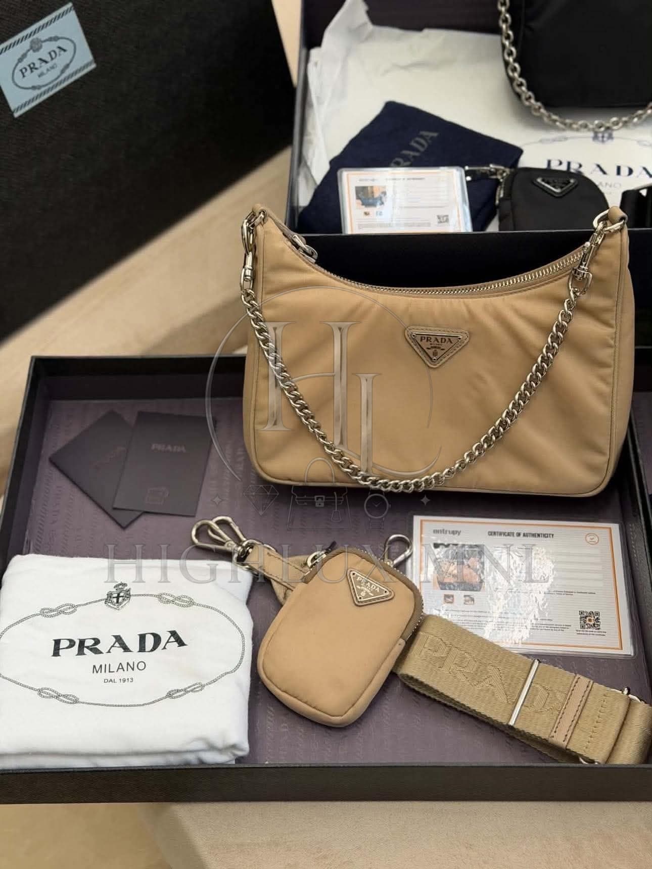 Prada Re-Edition 2005 Multipochette in Beige color — photo 13