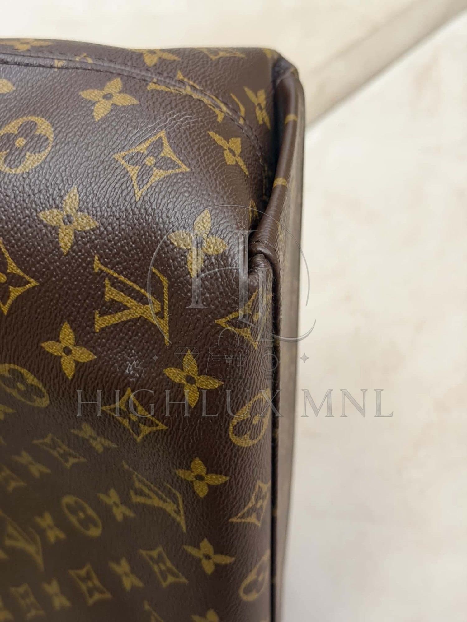 Louis Vuitton Monogam Tuileries Hobo Bag — photo 11