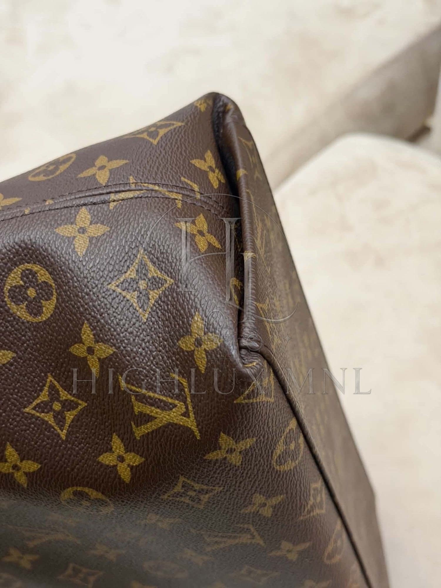 Louis Vuitton Monogam Tuileries Hobo Bag — photo 13