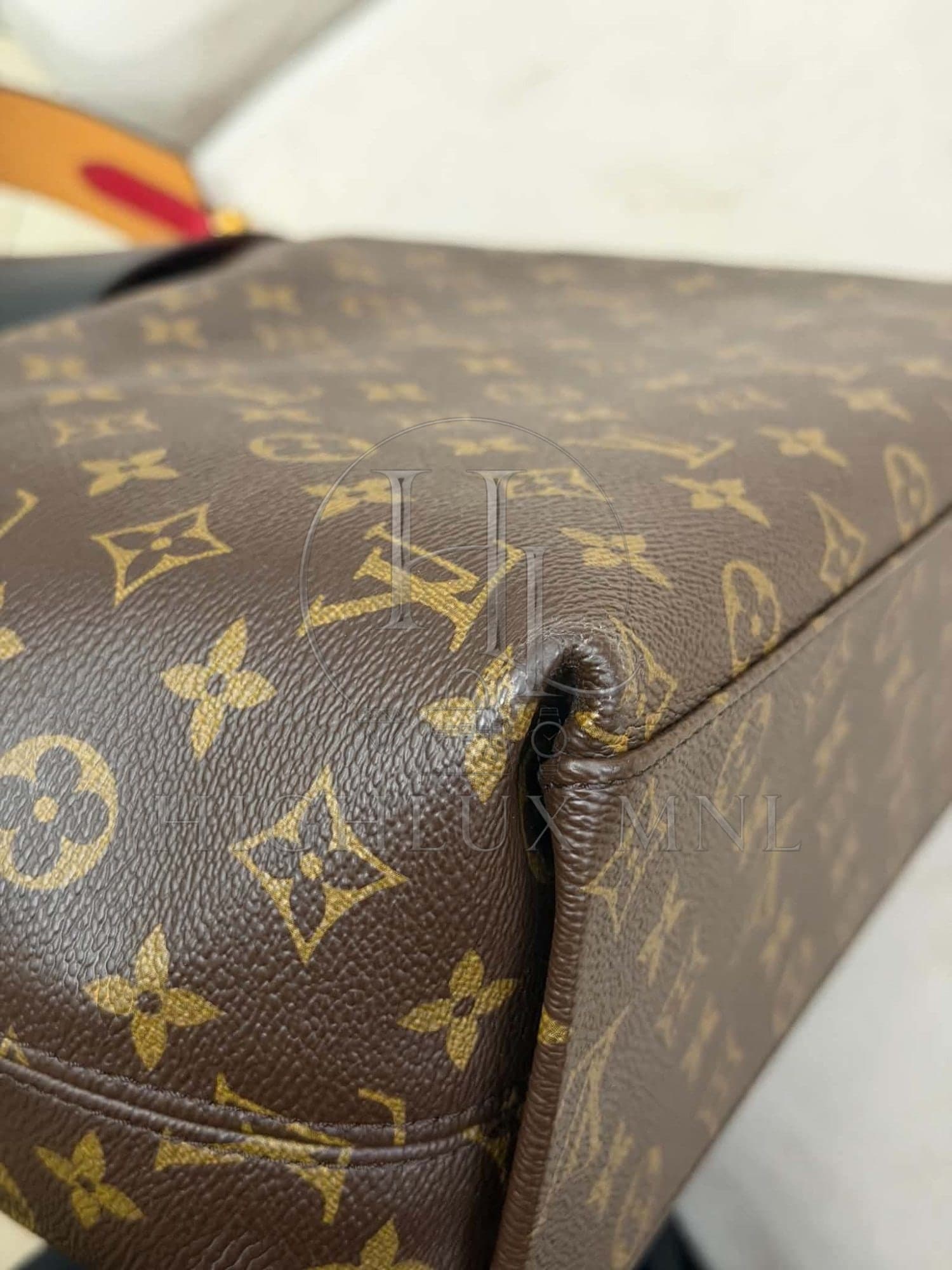 Louis Vuitton Monogam Tuileries Hobo Bag — photo 9