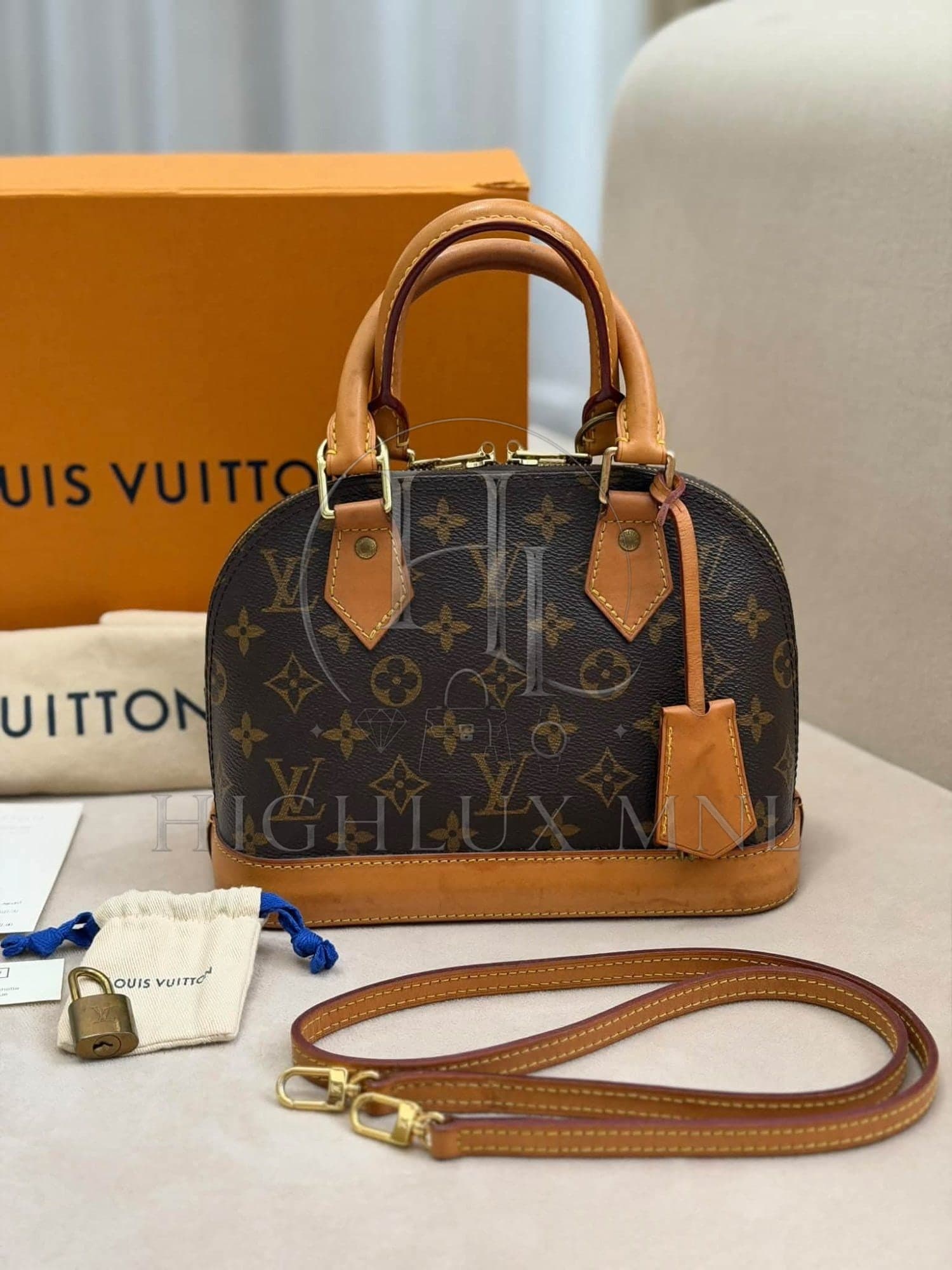 Louis Vuitton Monogram Alma BB — photo 2