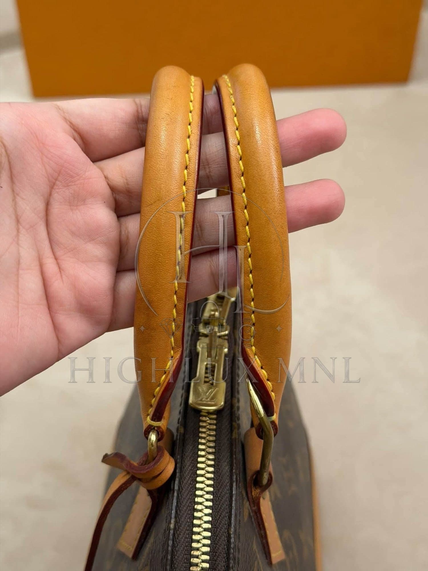 Louis Vuitton Monogram Alma BB — photo 12