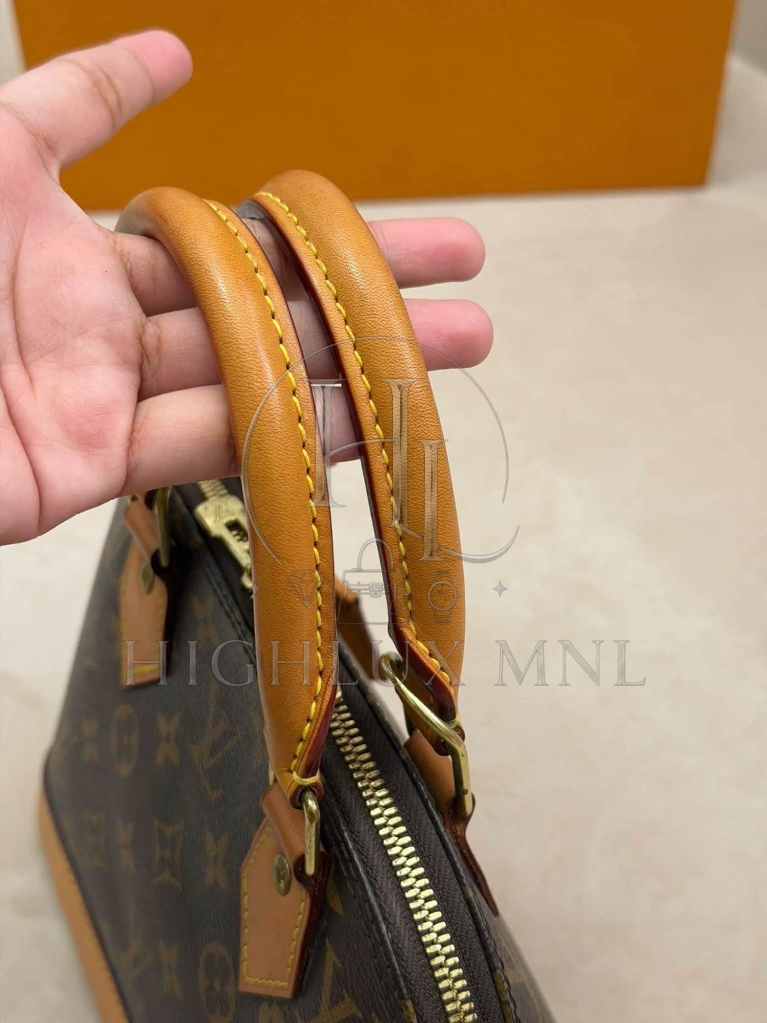 Louis Vuitton Monogram Alma BB — photo 13