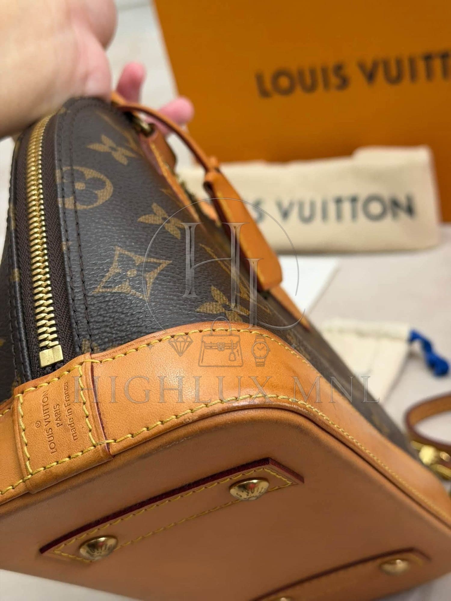 Louis Vuitton Monogram Alma BB — photo 9