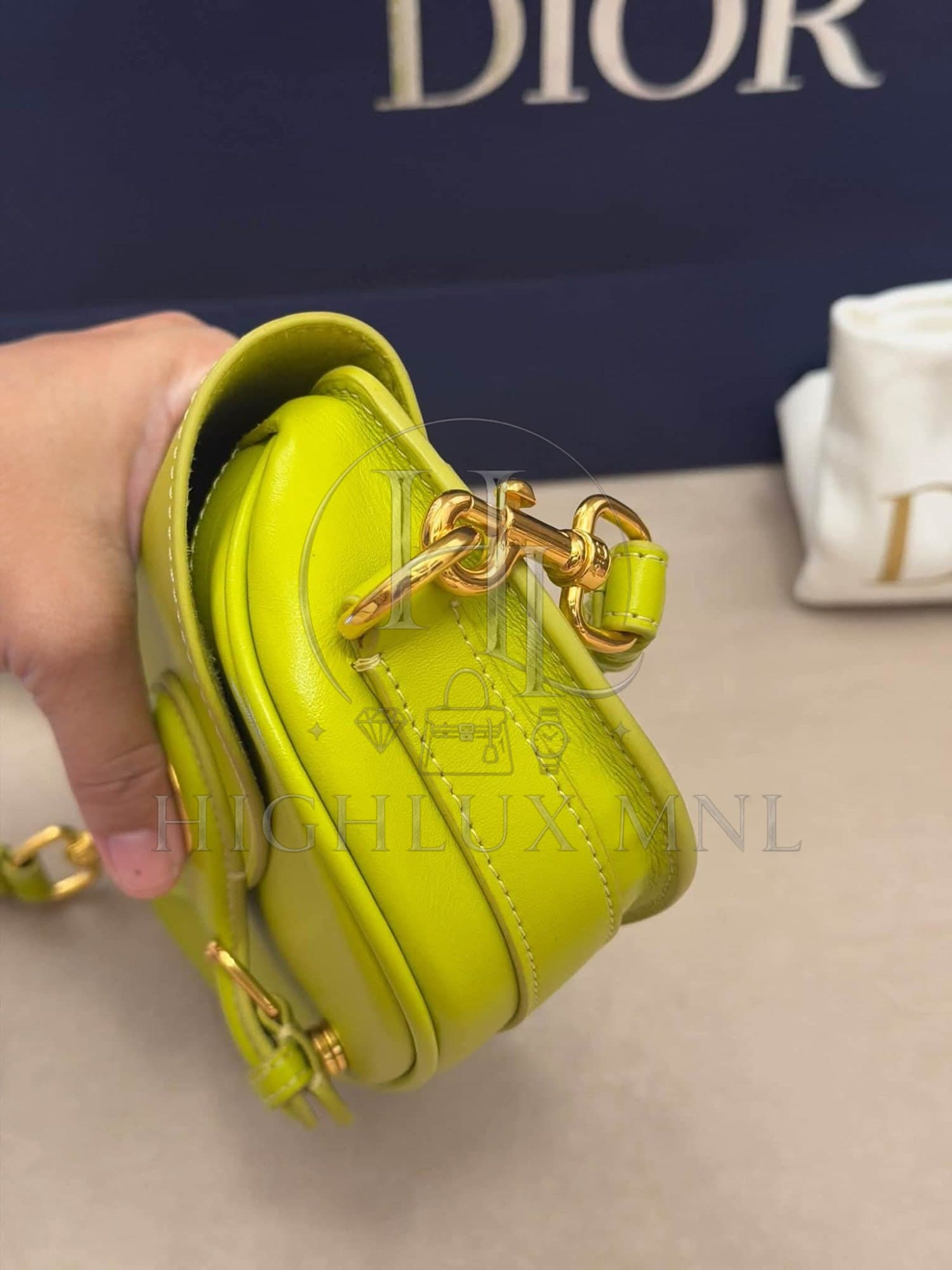 Dior Eastwest Bobby in Lime green — photo 3