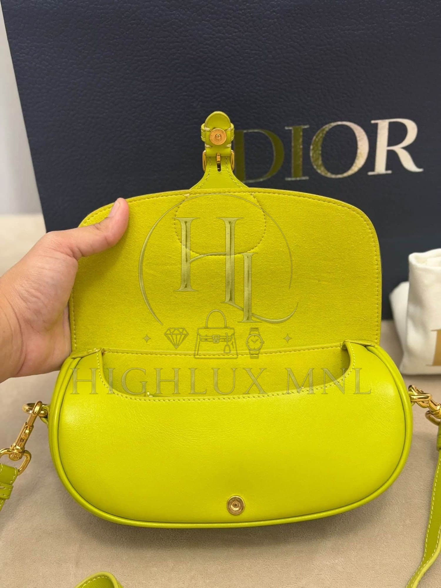 Dior Eastwest Bobby in Lime green — photo 7