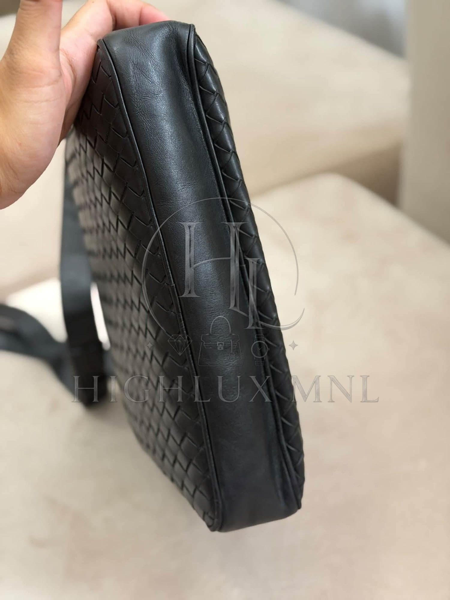 Bottega Veneta Intrecciato Messenger Bag — photo 5