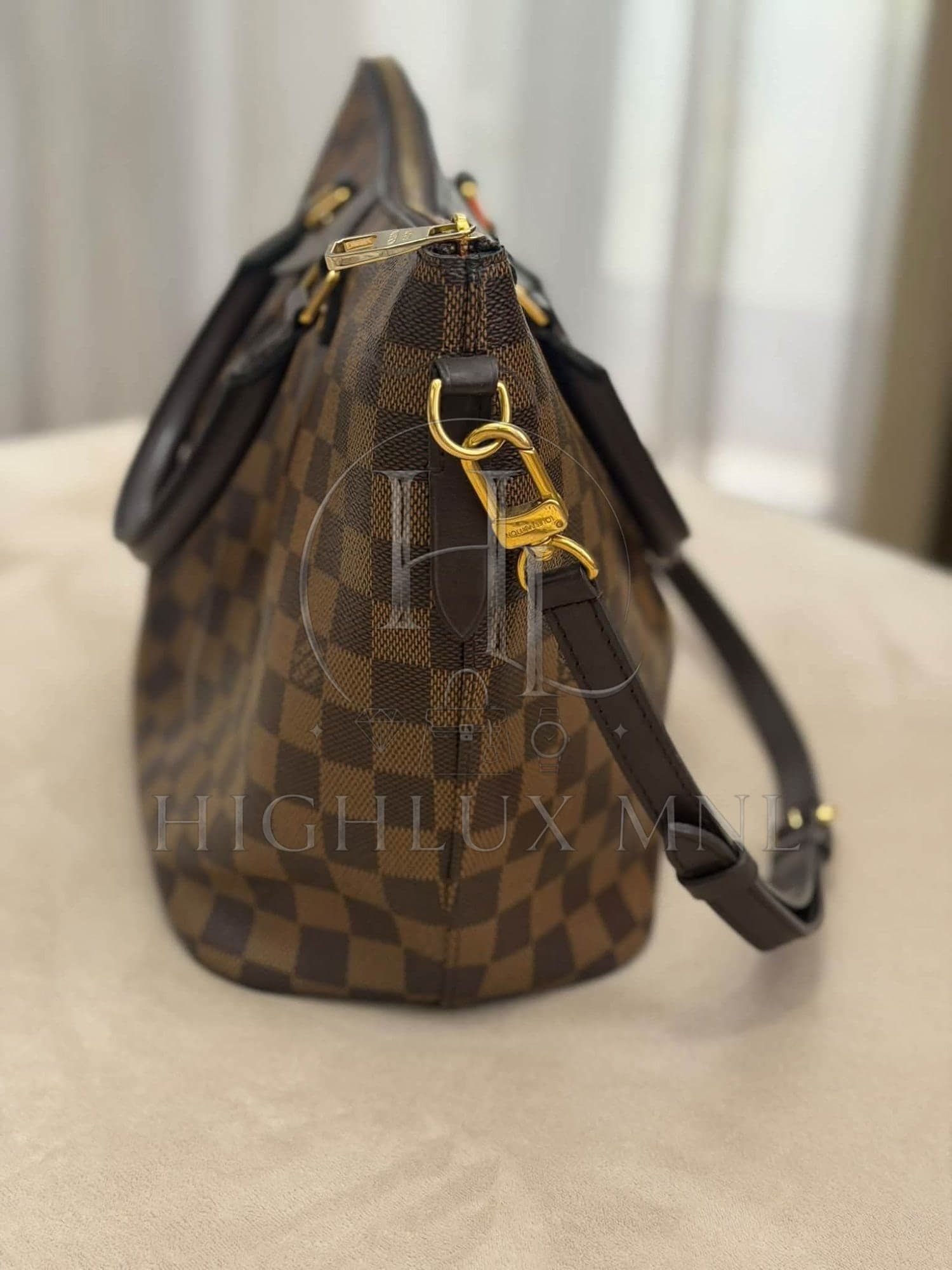 Louis Vuitton Damier Ebene Sienna in MM size — photo 4