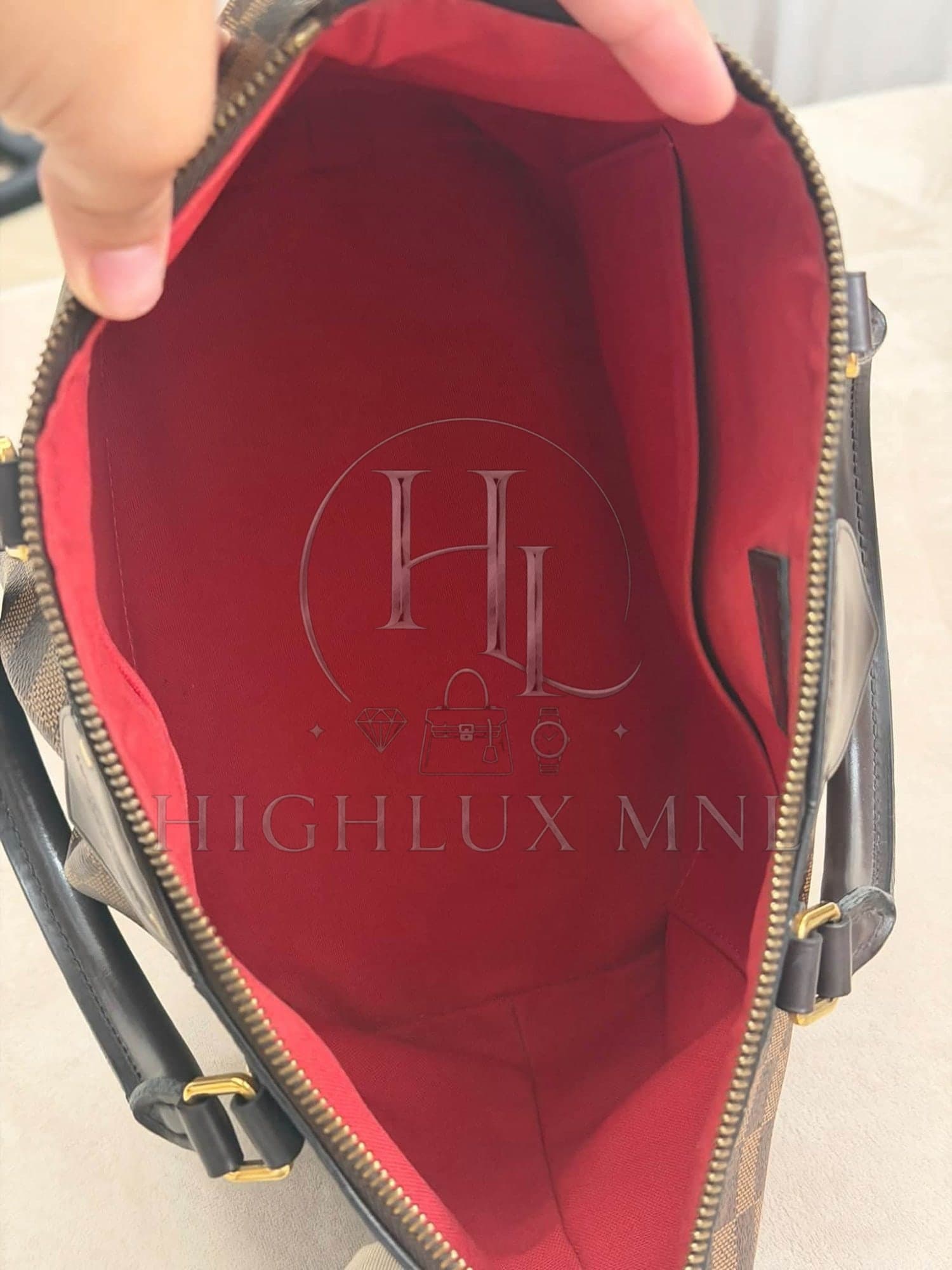 Louis Vuitton Damier Ebene Sienna in MM size — photo 9