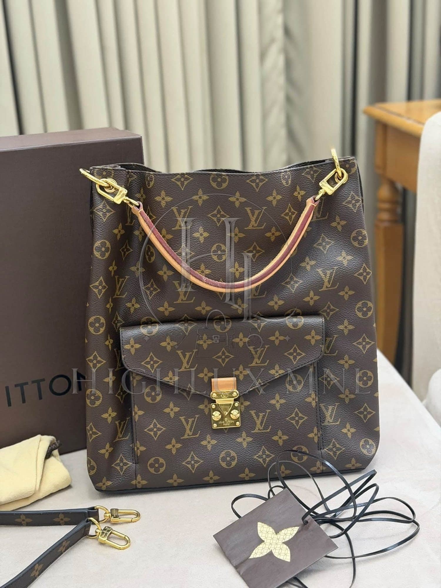 Louis Vuitton Monogram Metis Hobo — photo 2