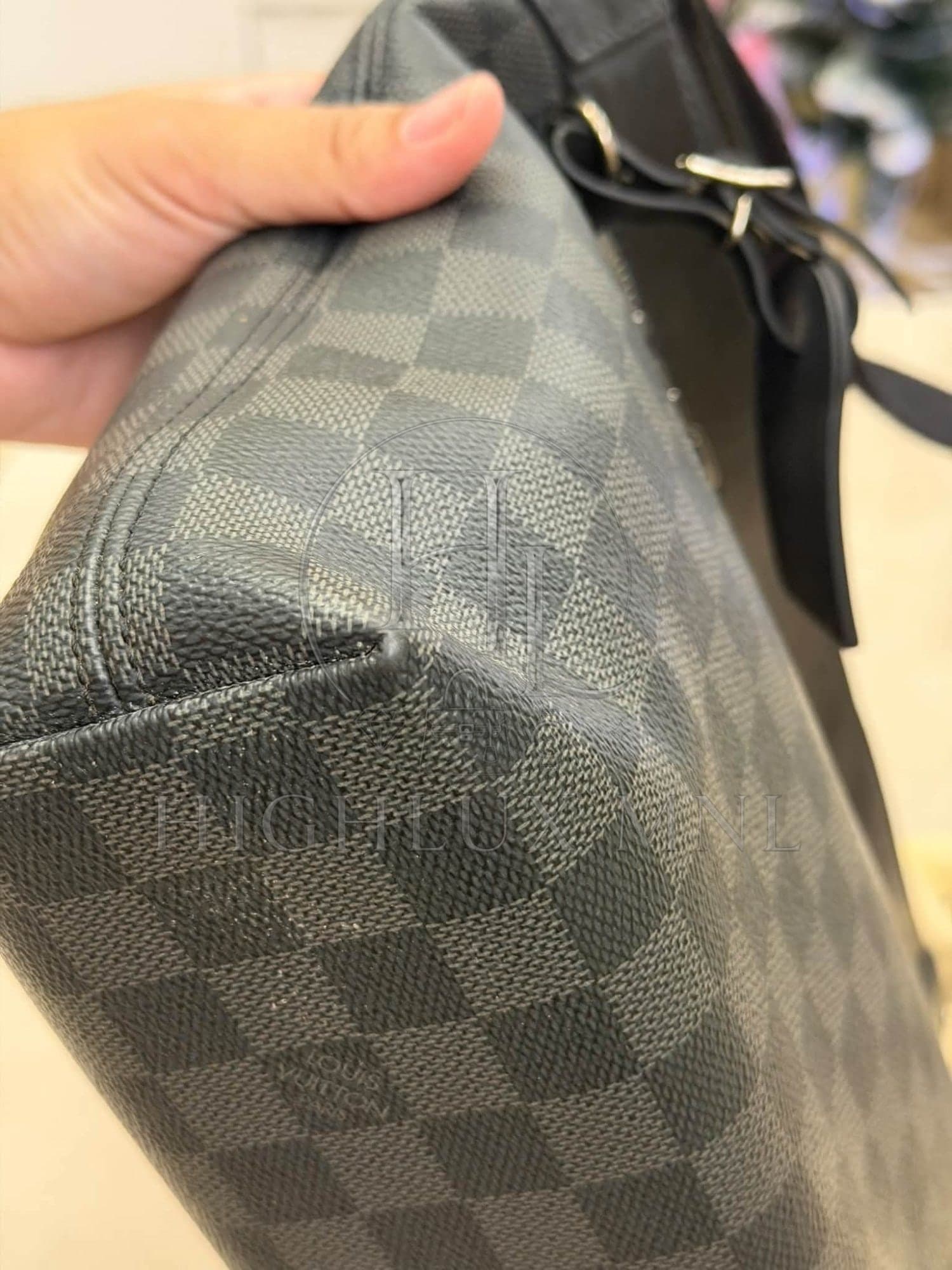 Louis Vuitton Mick PM Messenger Bag — photo 8