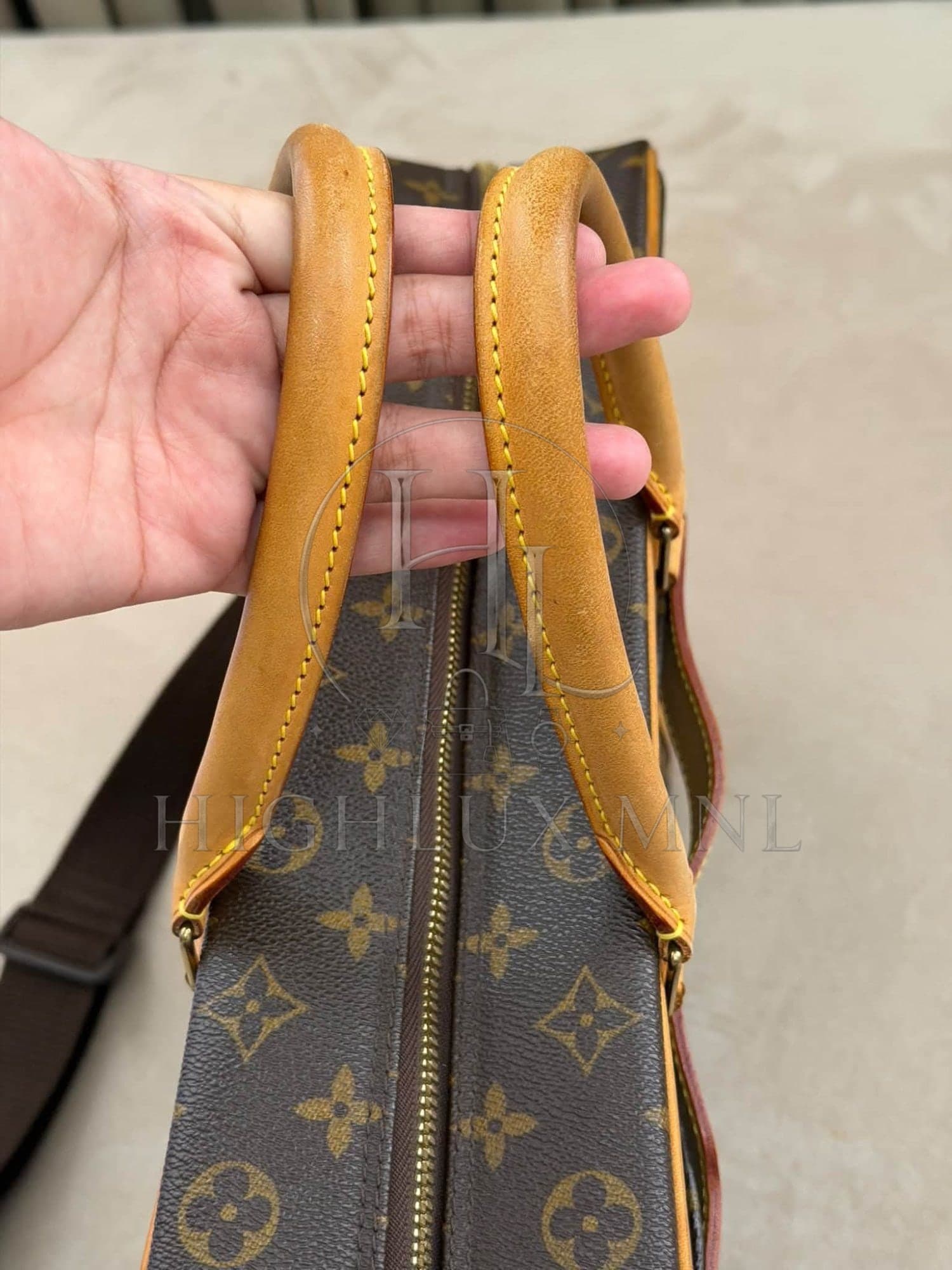 Louis Vuitton Document Voyage Bag — photo 10