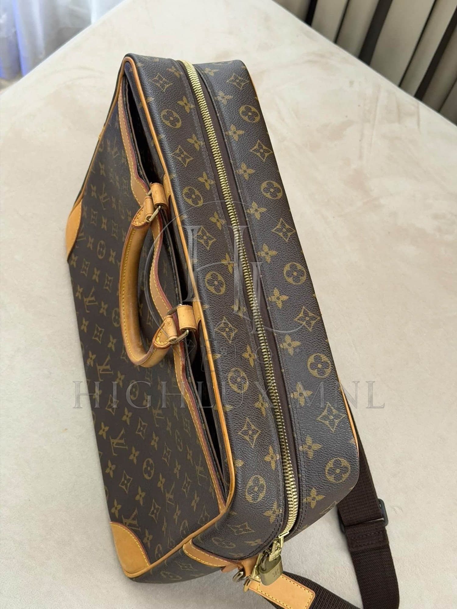 Louis Vuitton Document Voyage Bag — photo 4