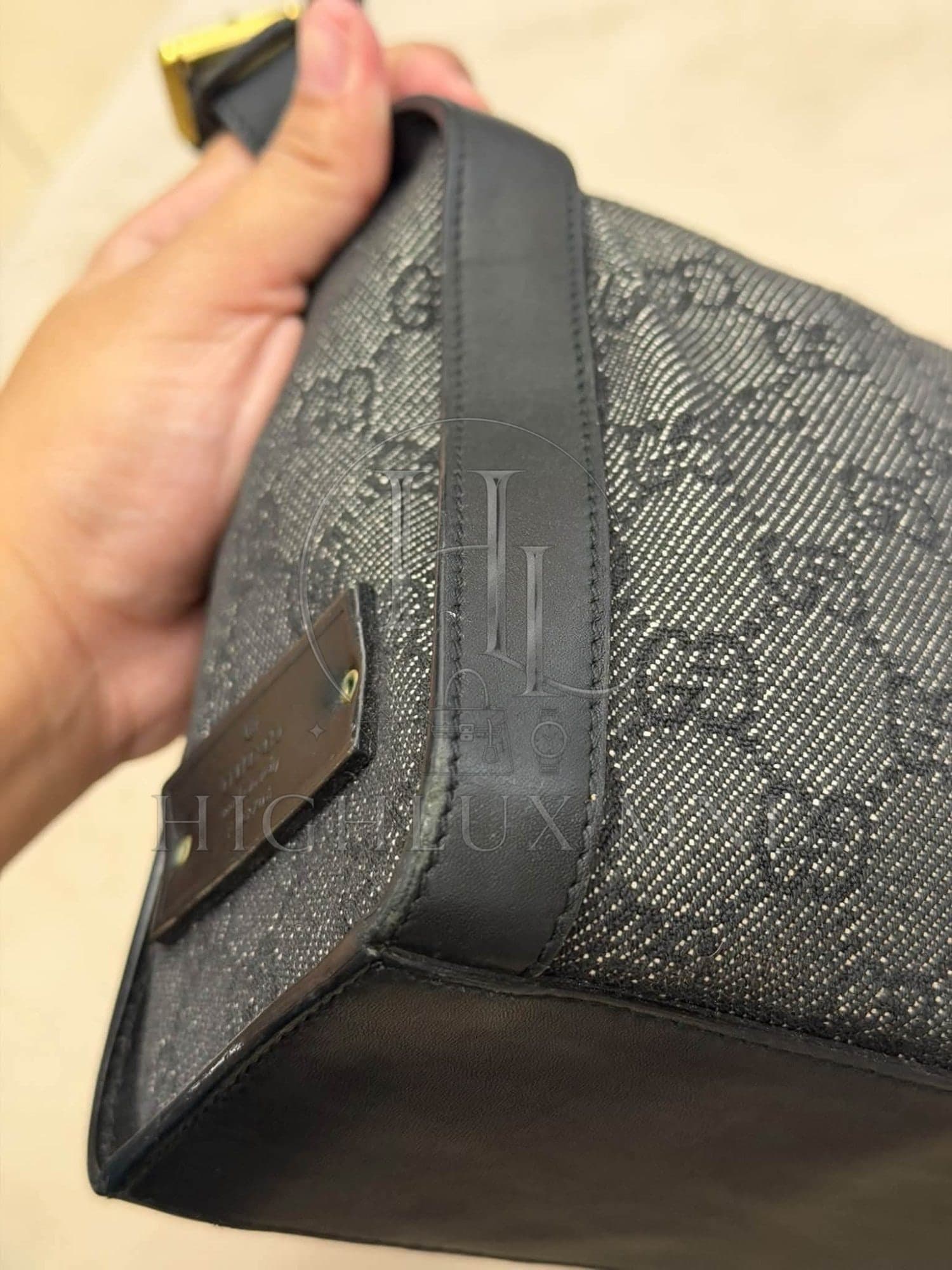 Gucci GG Denim Canvas Shoulder Bag — photo 6
