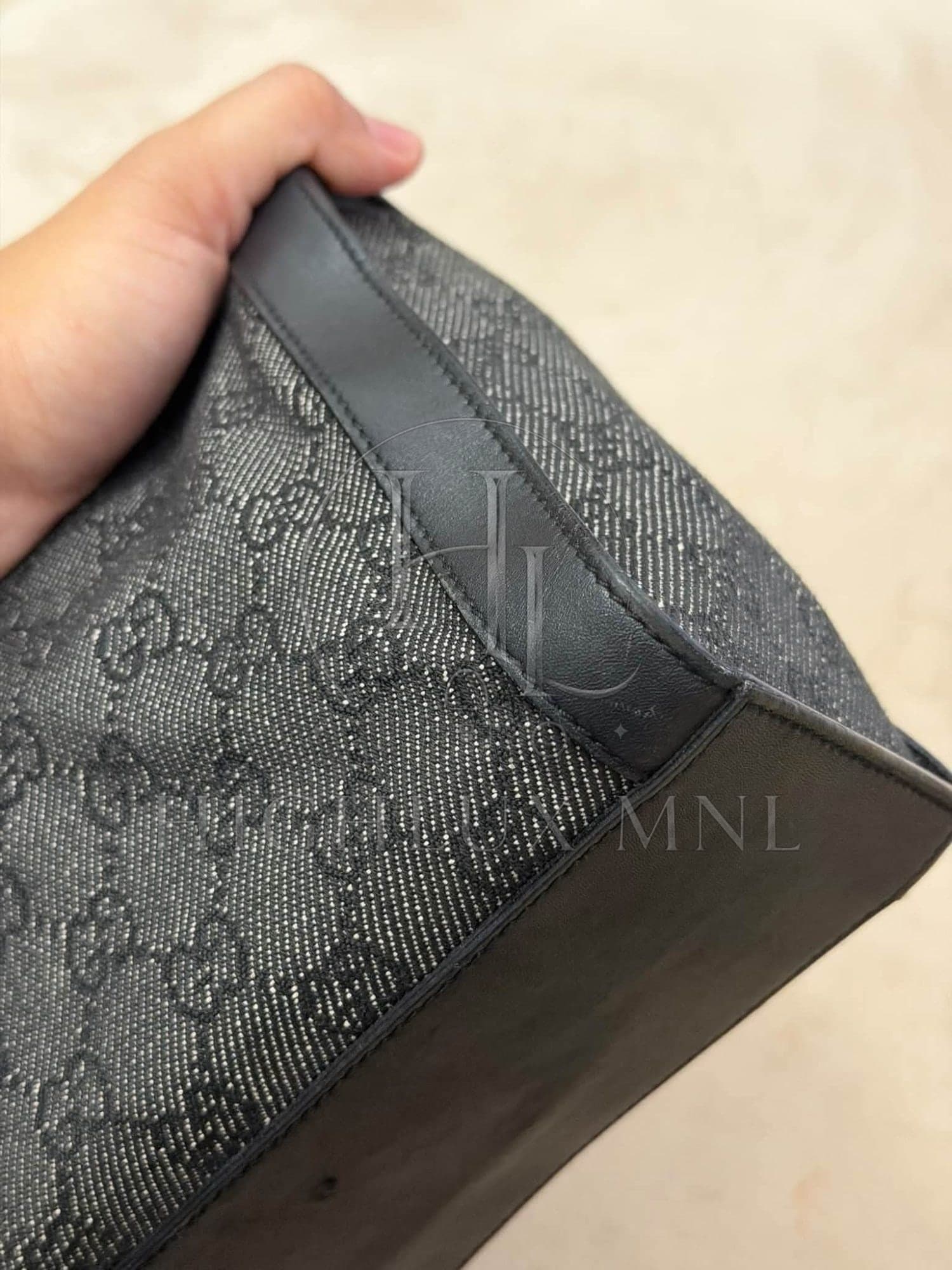 Gucci GG Denim Canvas Shoulder Bag — photo 7