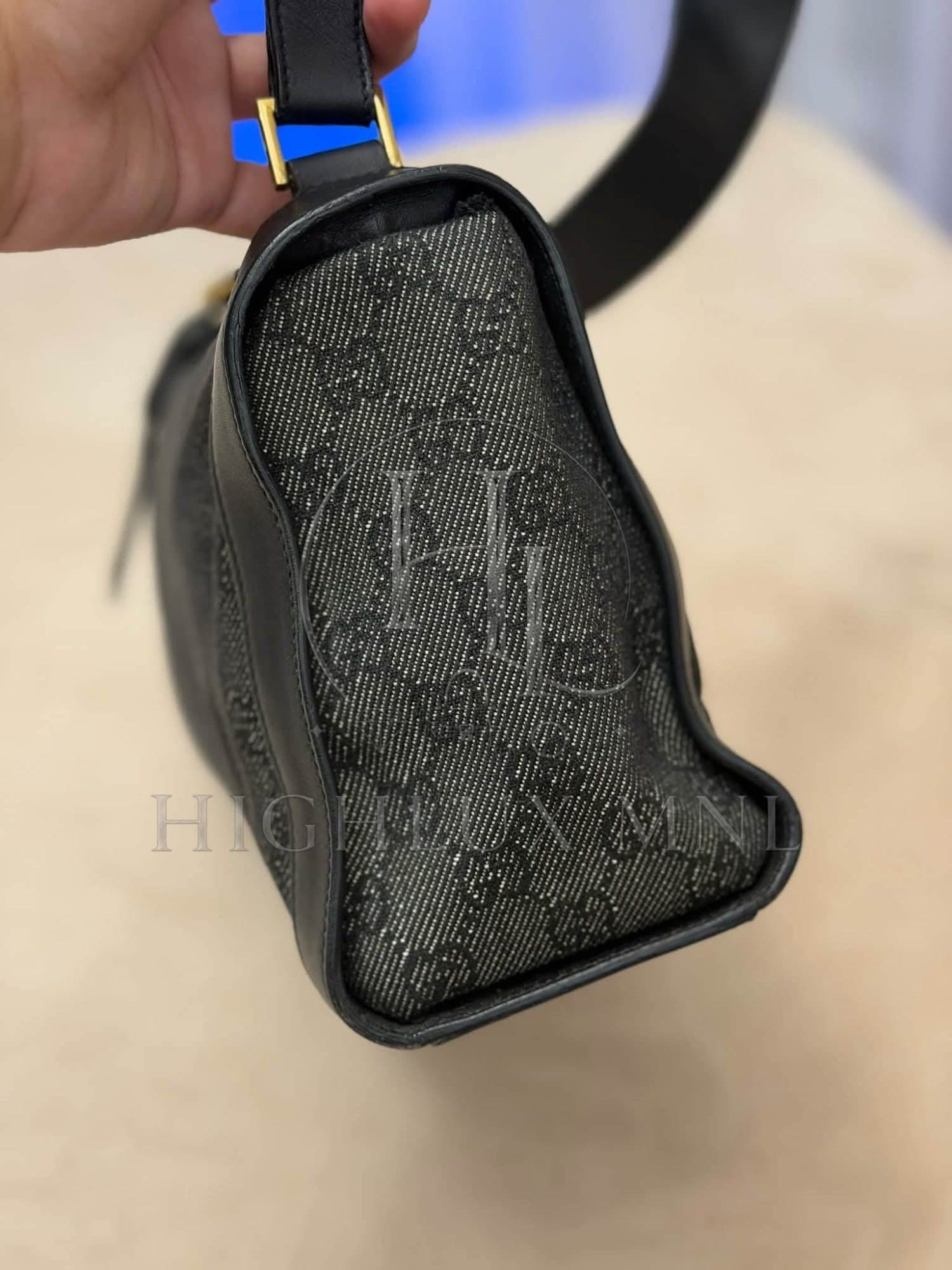 Gucci GG Denim Canvas Shoulder Bag — photo 4