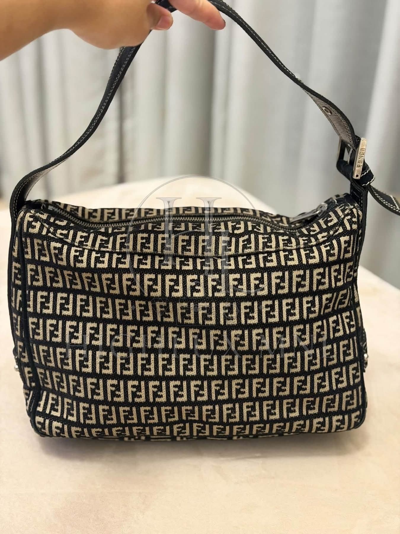 Fendi Zucchino Canvas Shoulder Bag — photo 4