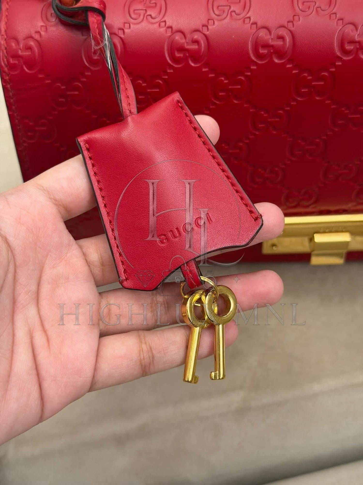Gucci Red Guccissima Padlock in Medium Size — photo 12
