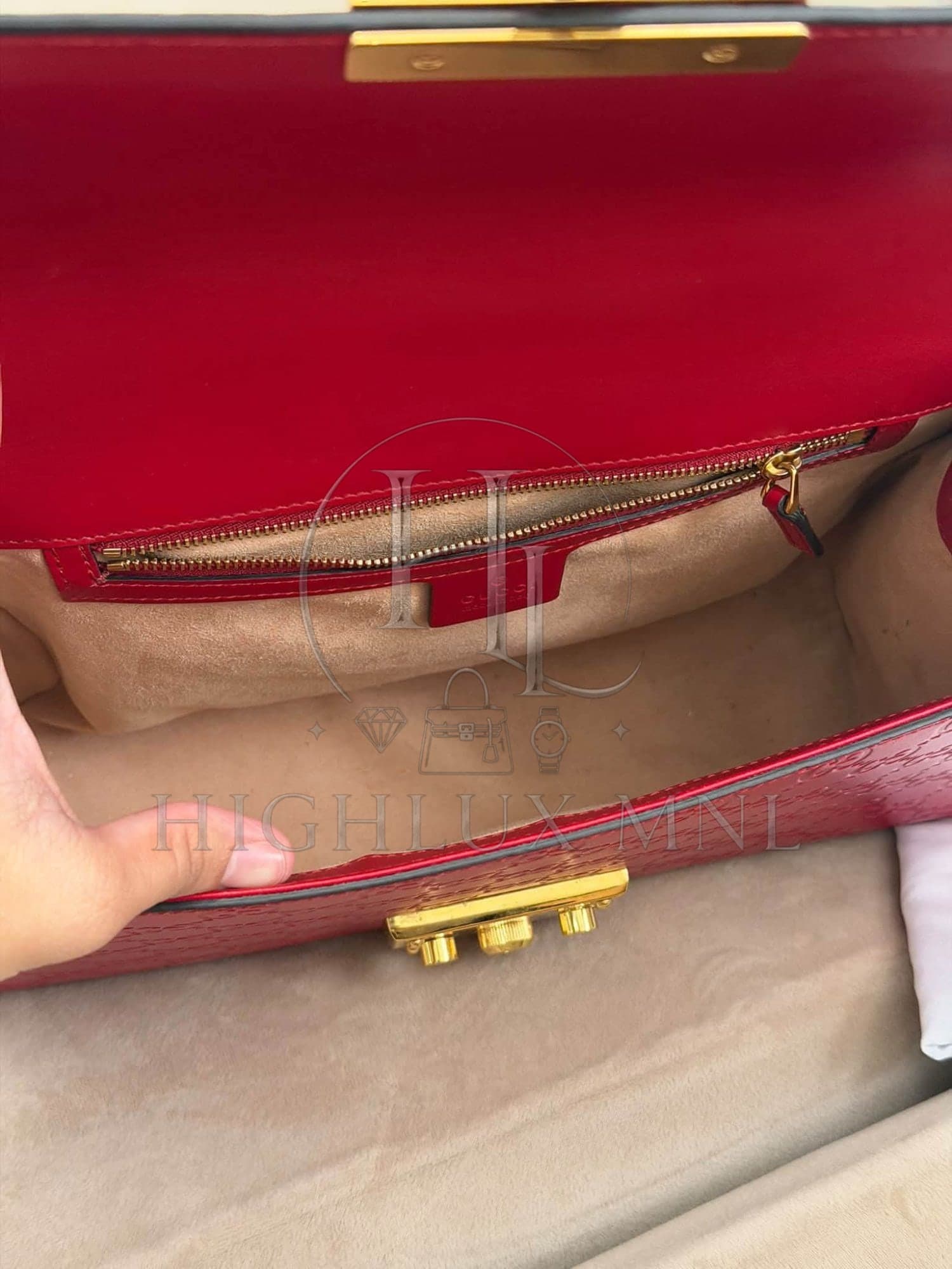 Gucci Red Guccissima Padlock in Medium Size — photo 11