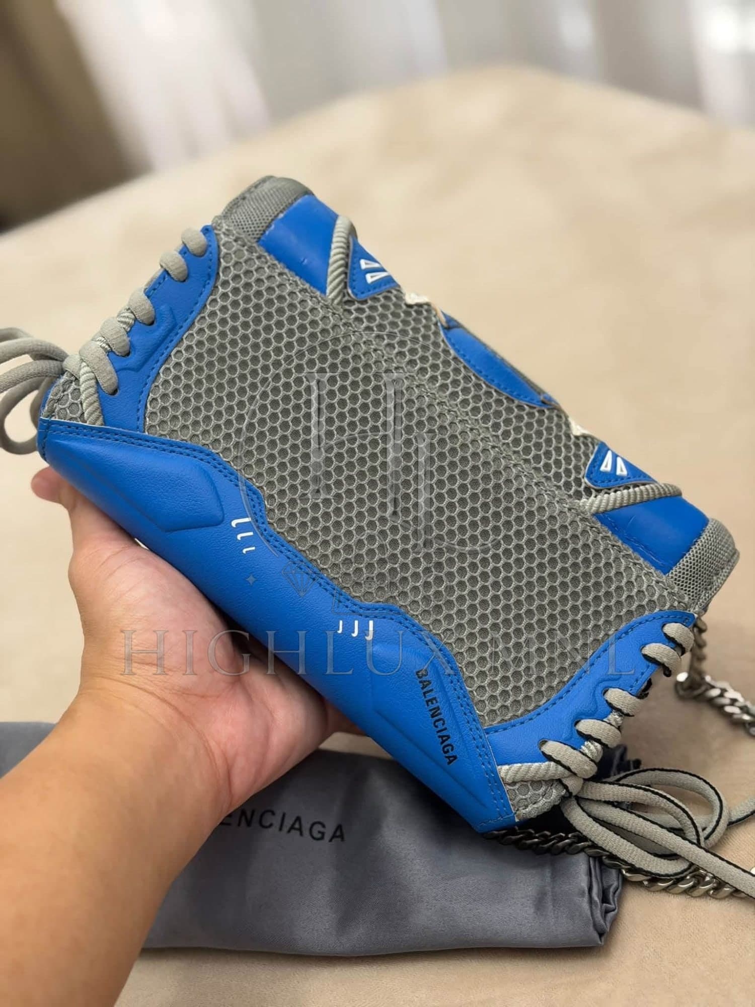 Balenciaga Sneakerhead Clutch/ Shoulder Bag — photo 5