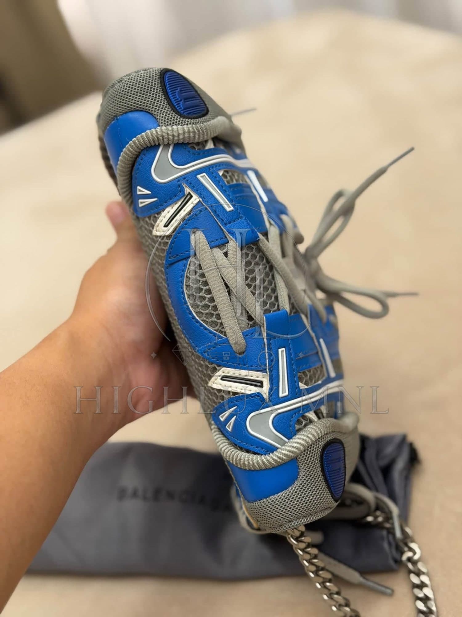 Balenciaga Sneakerhead Clutch/ Shoulder Bag — photo 7