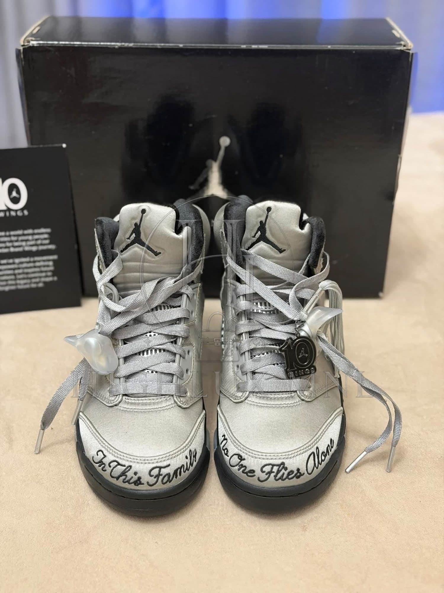 Jordan Air Jordan 5 Retro Wings Special Edition Size 6.5 — photo 3