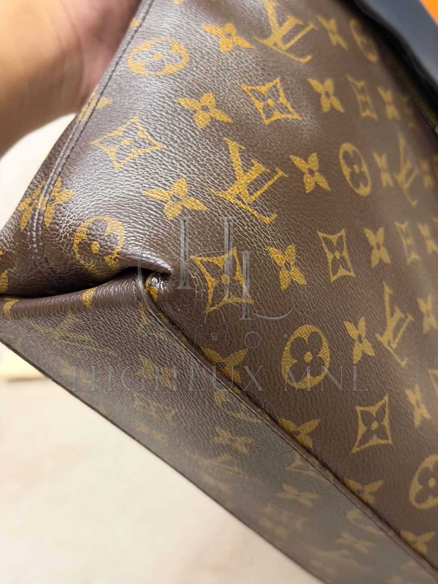 Louis Vuitton Tuileries Besace Bag PM — photo 9