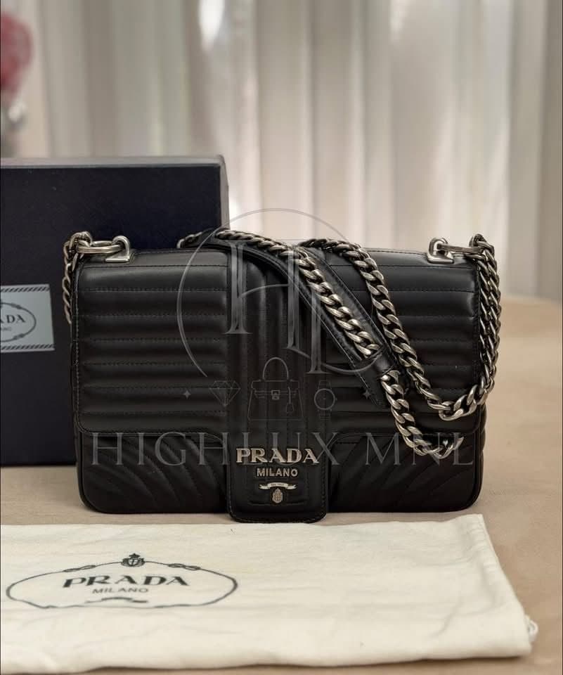 Prada Diagramme Medium size — photo 2